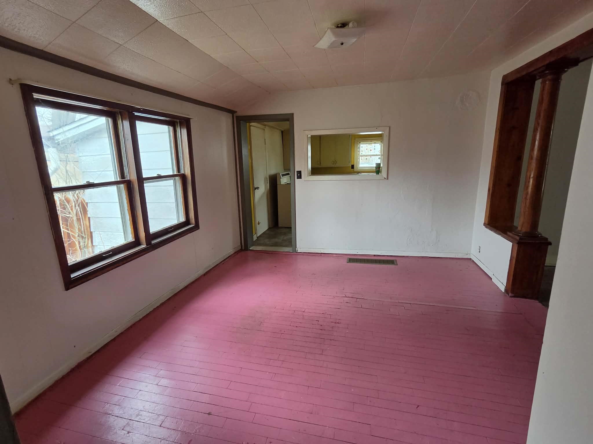 1544 W PEARL STREET, Stevens Point, Wisconsin 54481, 2 Bedrooms Bedrooms, ,1 BathroomBathrooms,Residential,For Sale,1544 W PEARL STREET,22601394