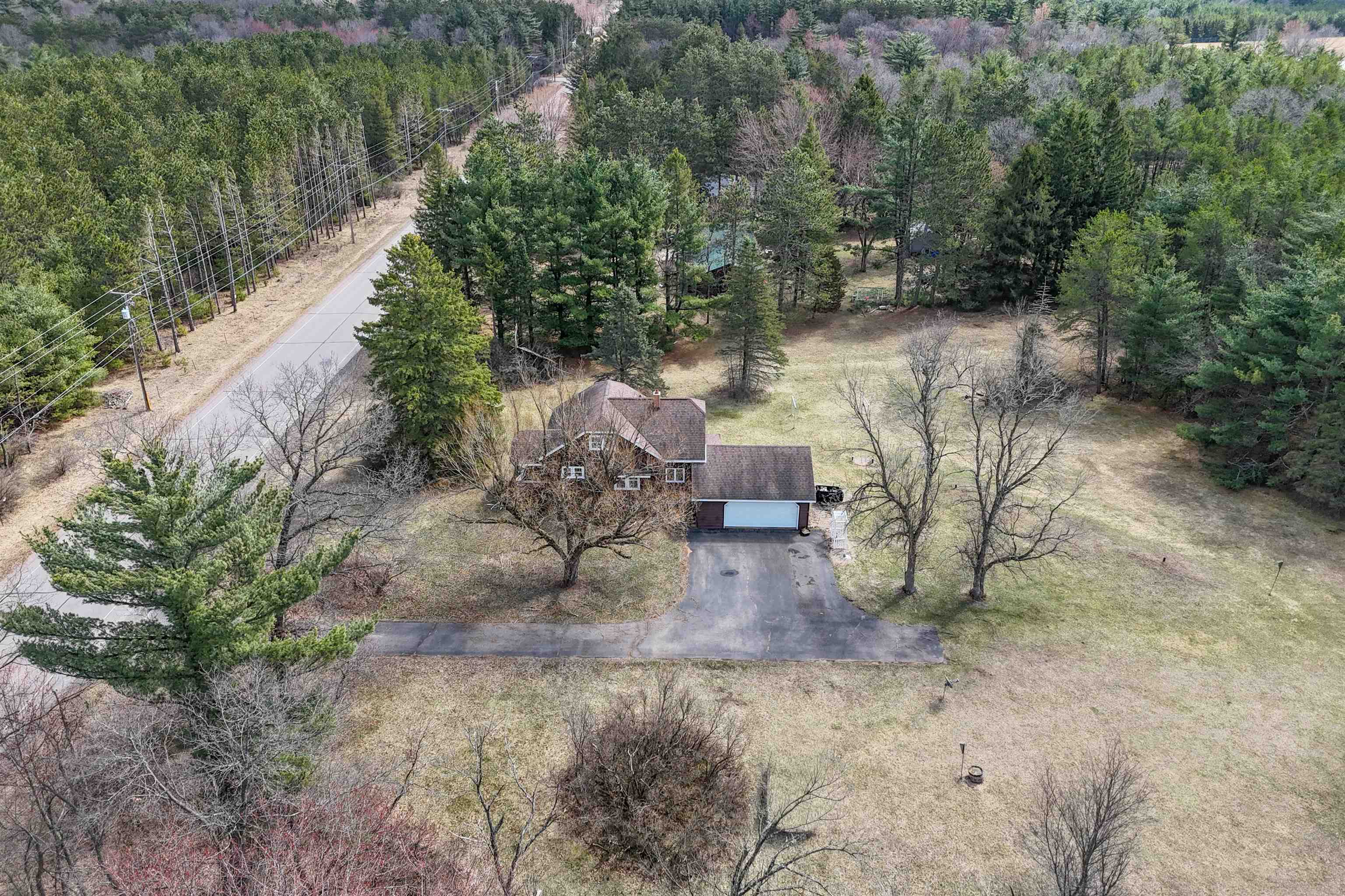 3720 LAKE AVENUE, Wisconsin Rapids, Wisconsin 54494, 4 Bedrooms Bedrooms, ,1 BathroomBathrooms,Residential,For Sale,3720 LAKE AVENUE,22601398