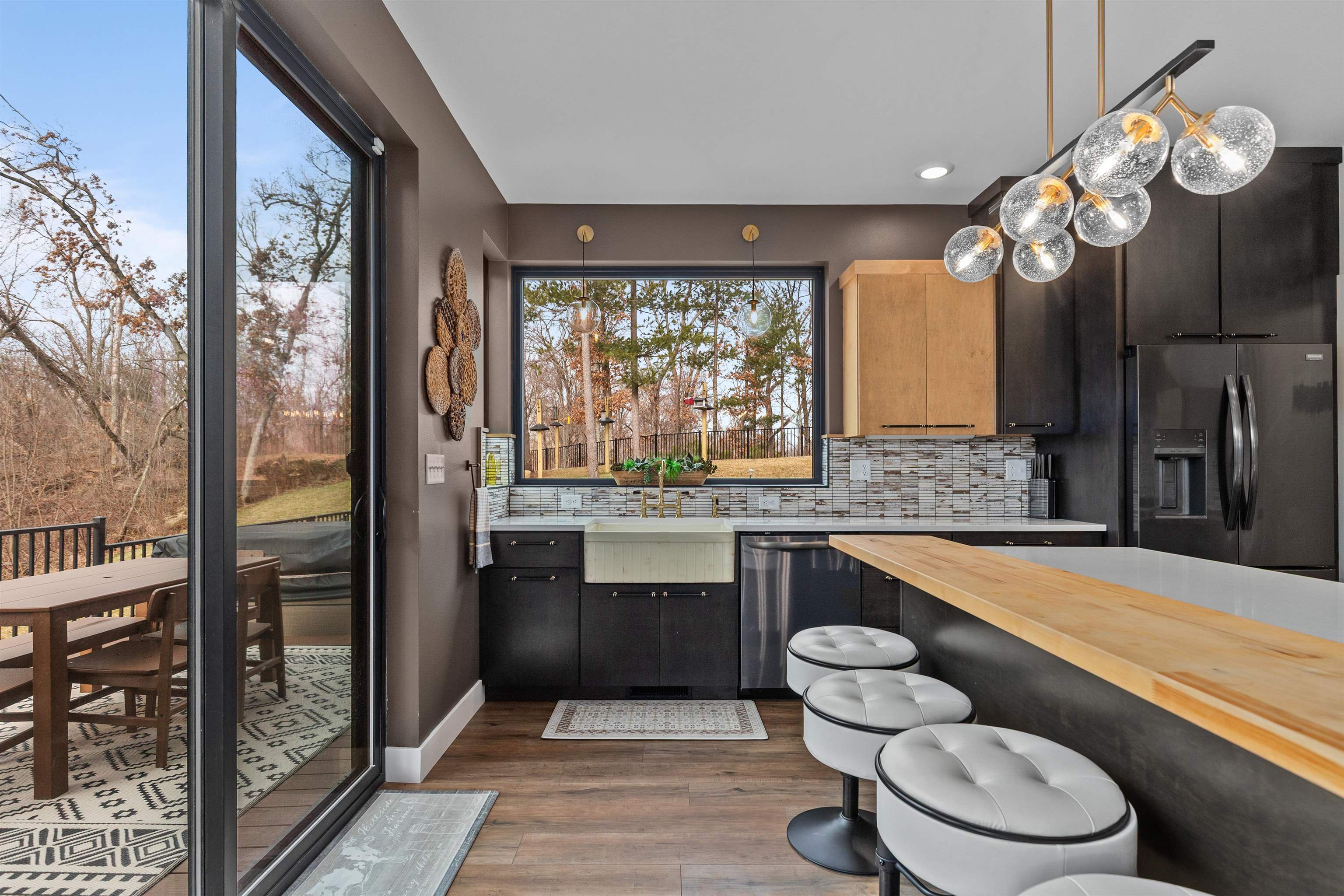 10143 YELLOW BRICK ROAD, Amherst, Wisconsin 54406, 3 Bedrooms Bedrooms, ,2 BathroomsBathrooms,Residential,For Sale,10143 YELLOW BRICK ROAD,22601402