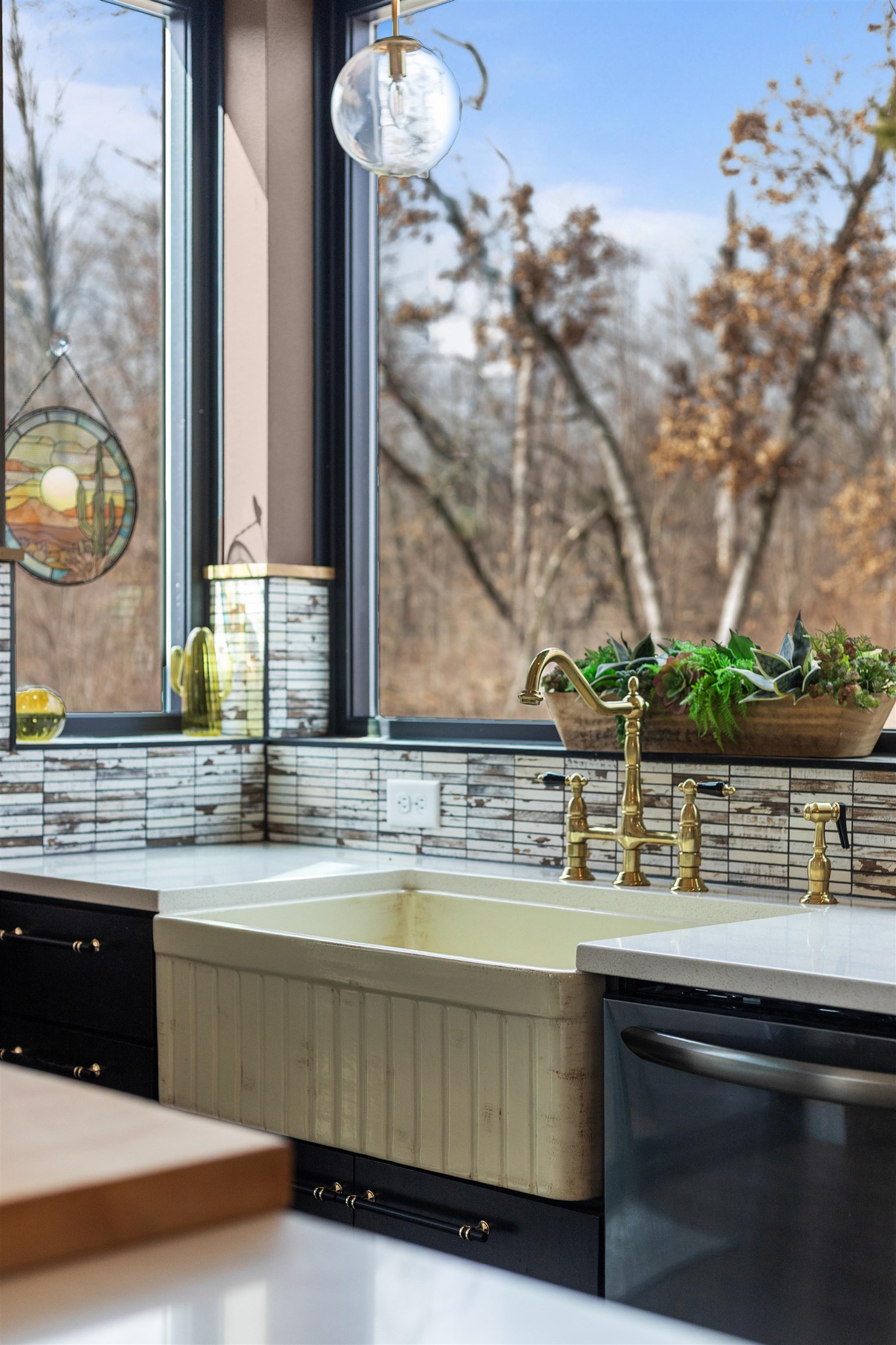 10143 YELLOW BRICK ROAD, Amherst, Wisconsin 54406, 3 Bedrooms Bedrooms, ,2 BathroomsBathrooms,Residential,For Sale,10143 YELLOW BRICK ROAD,22601402