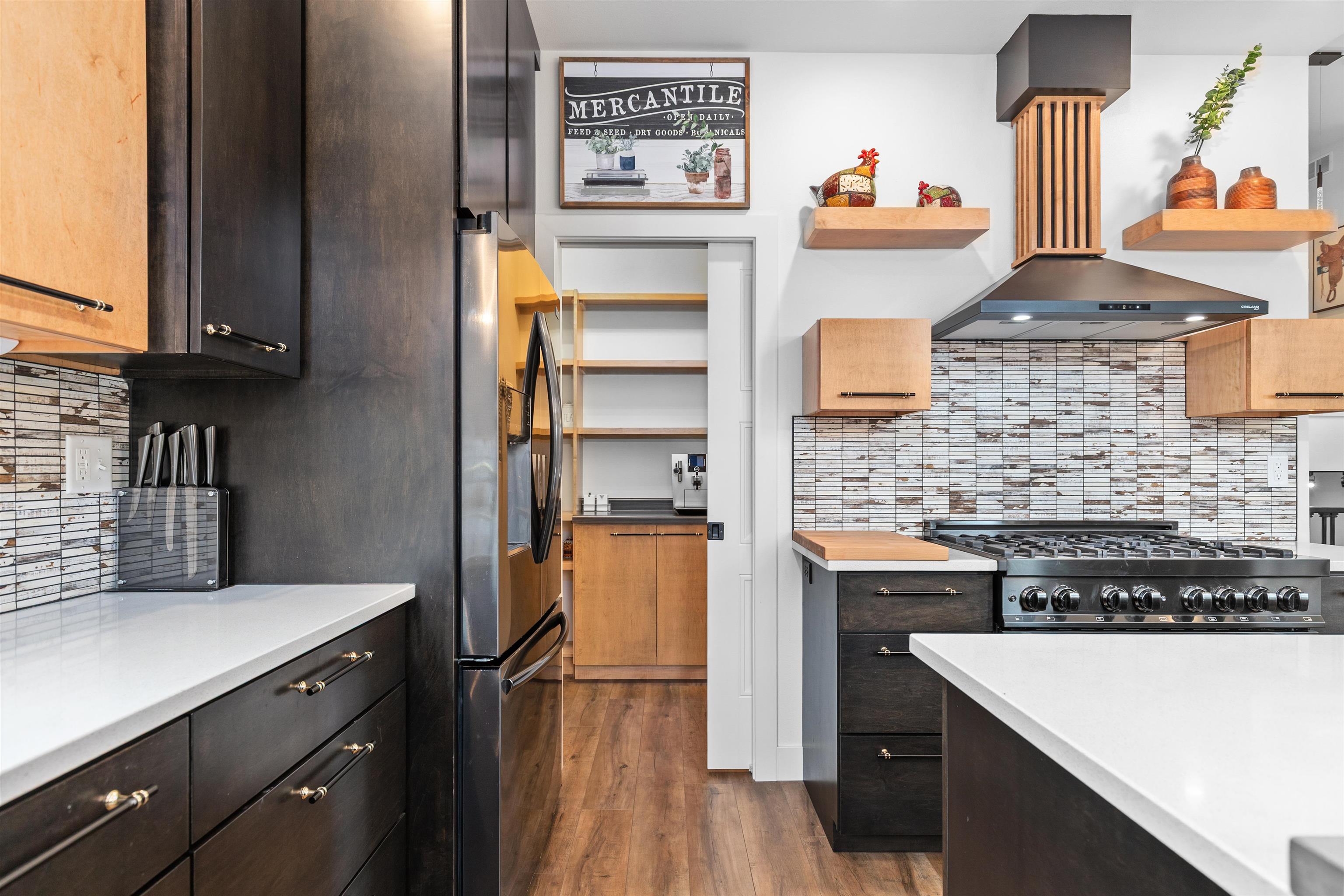 10143 YELLOW BRICK ROAD, Amherst, Wisconsin 54406, 3 Bedrooms Bedrooms, ,2 BathroomsBathrooms,Residential,For Sale,10143 YELLOW BRICK ROAD,22601402