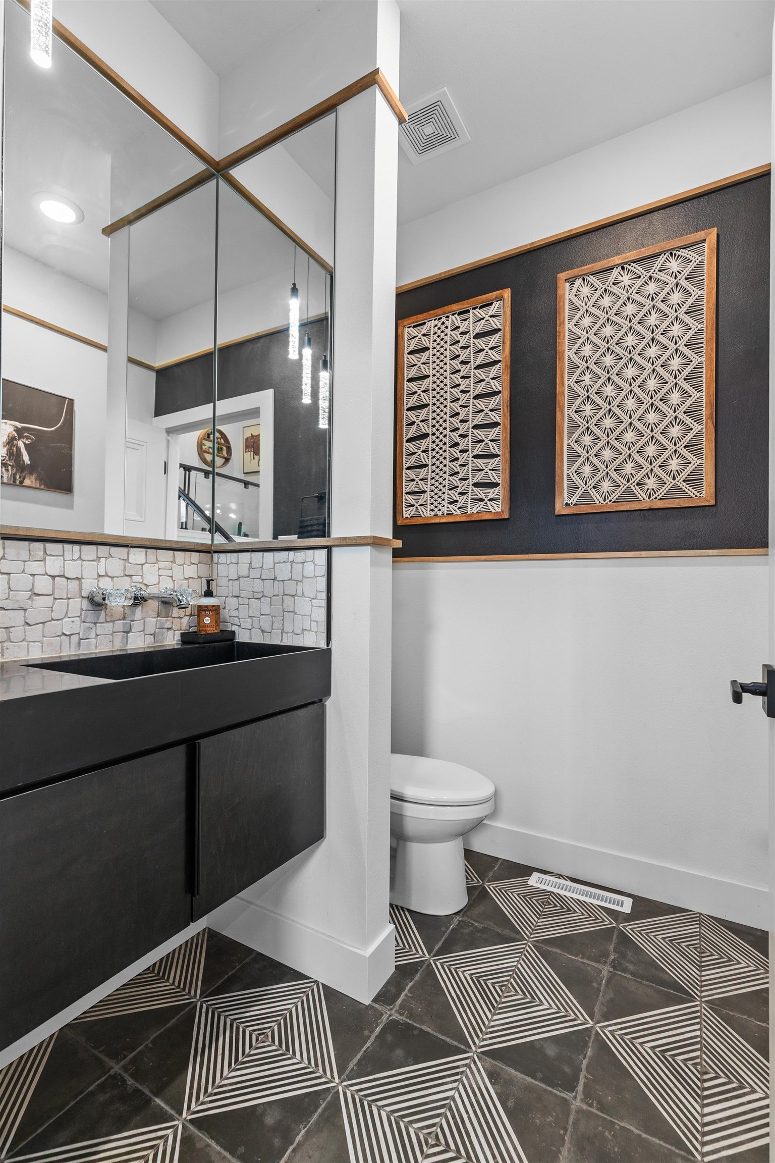 10143 YELLOW BRICK ROAD, Amherst, Wisconsin 54406, 3 Bedrooms Bedrooms, ,2 BathroomsBathrooms,Residential,For Sale,10143 YELLOW BRICK ROAD,22601402