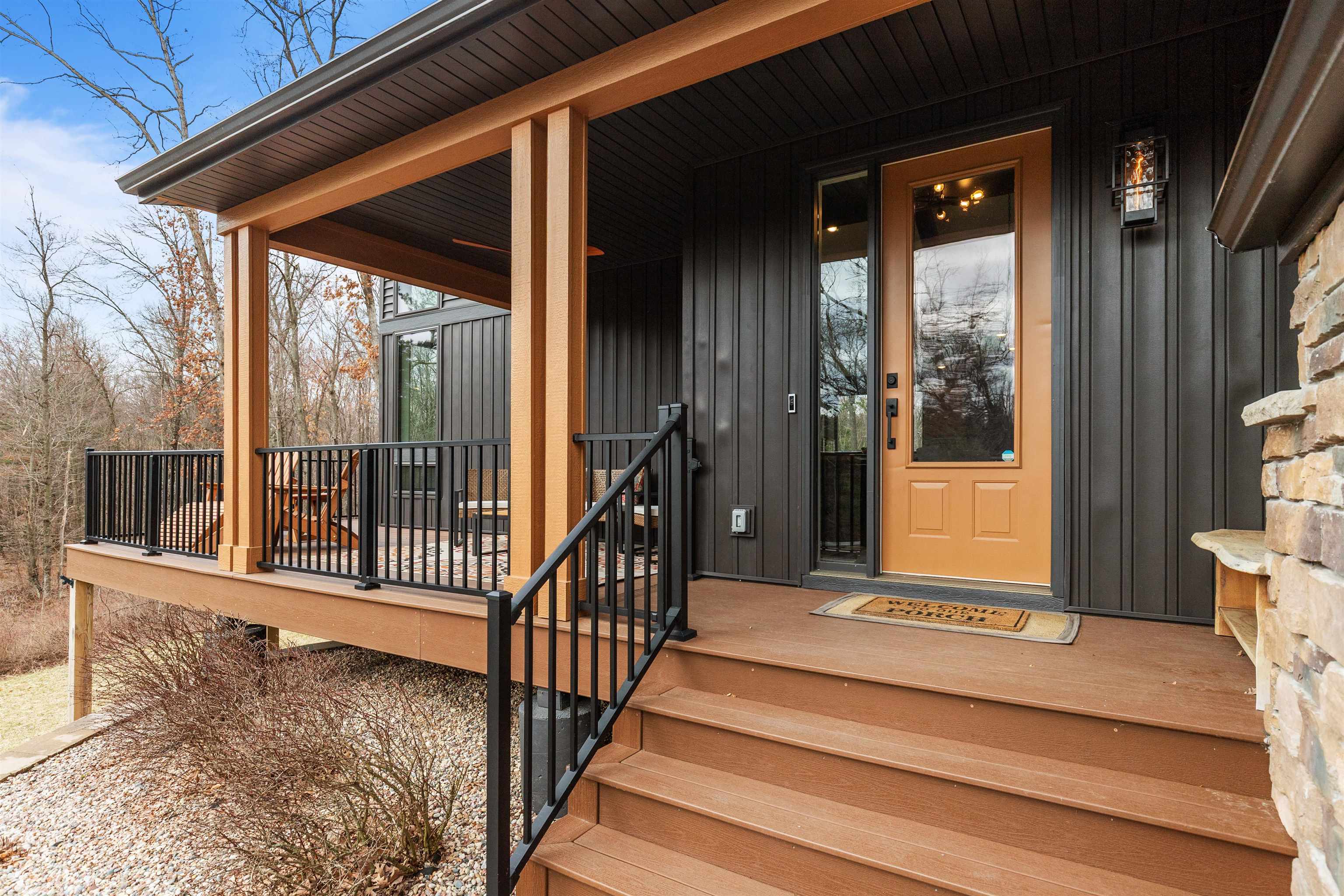 10143 YELLOW BRICK ROAD, Amherst, Wisconsin 54406, 3 Bedrooms Bedrooms, ,2 BathroomsBathrooms,Residential,For Sale,10143 YELLOW BRICK ROAD,22601402