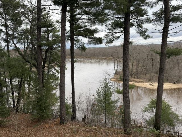 W18279 MCKEETH DRIVE, GALESVILLE, Wisconsin 54630, 2 Bedrooms Bedrooms, ,3 BathroomsBathrooms,Residential,For Sale,W18279 MCKEETH DRIVE,22601403