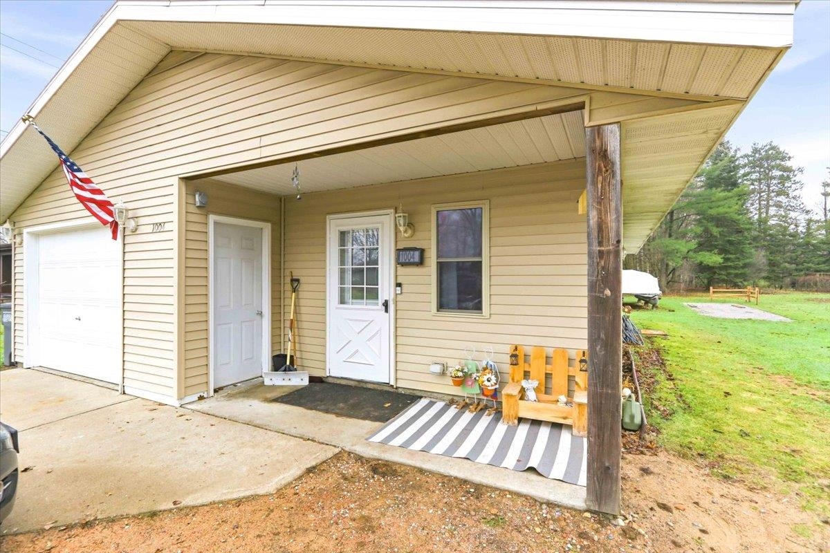 1004 S 19TH AVENUE, Wisconsin Rapids, Wisconsin 54495, 3 Bedrooms Bedrooms, ,1 BathroomBathrooms,Residential,For Sale,1004 S 19TH AVENUE,22601407