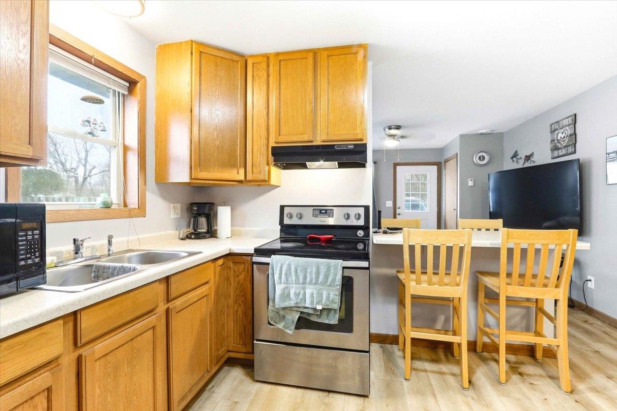 1004 S 19TH AVENUE, Wisconsin Rapids, Wisconsin 54495, 3 Bedrooms Bedrooms, ,1 BathroomBathrooms,Residential,For Sale,1004 S 19TH AVENUE,22601407