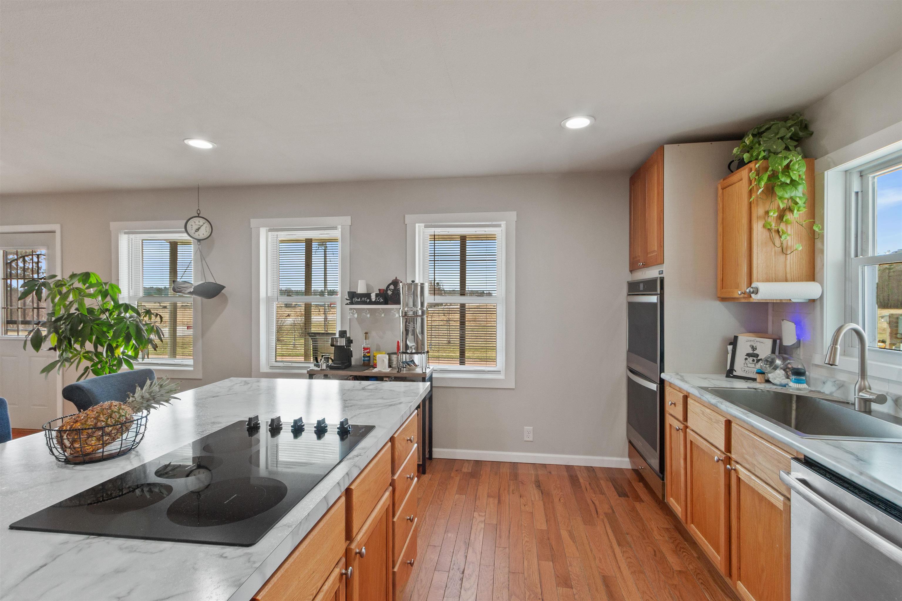 6447 COUNTY ROAD F, Wisconsin Rapids, Wisconsin 54495, 6 Bedrooms Bedrooms, ,3 BathroomsBathrooms,Residential,For Sale,6447 COUNTY ROAD F,22601410