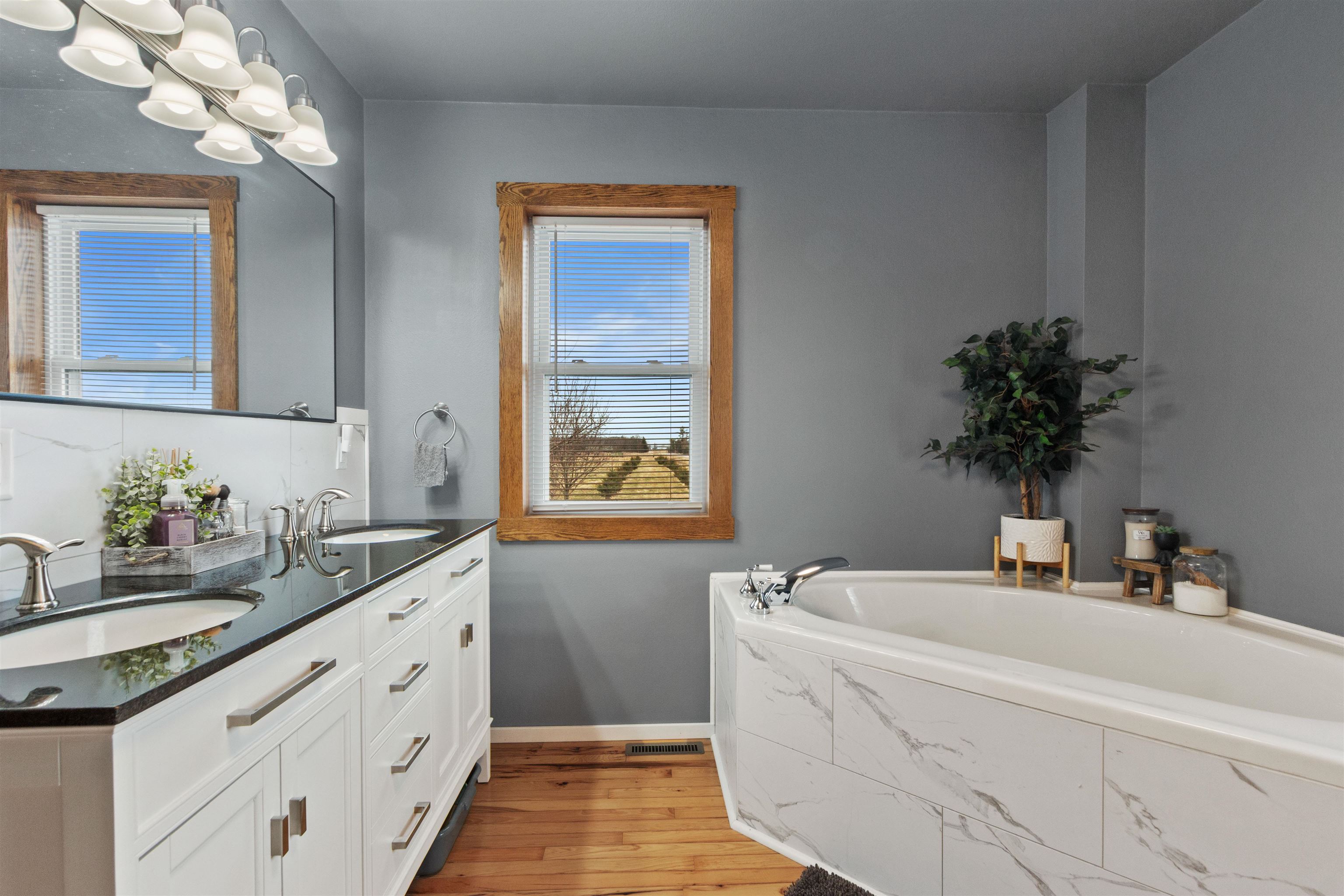 6447 COUNTY ROAD F, Wisconsin Rapids, Wisconsin 54495, 6 Bedrooms Bedrooms, ,3 BathroomsBathrooms,Residential,For Sale,6447 COUNTY ROAD F,22601410