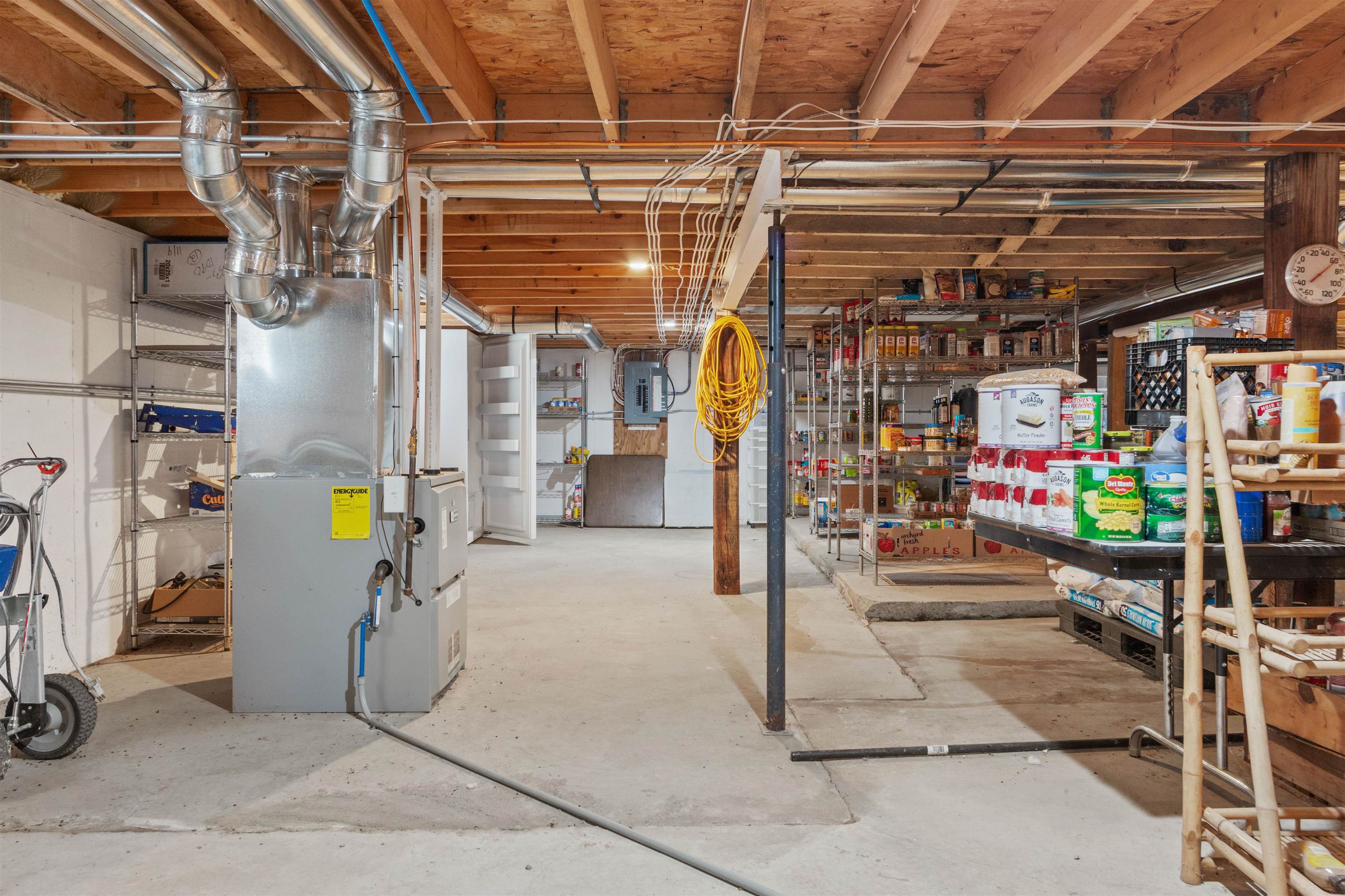 6447 COUNTY ROAD F, Wisconsin Rapids, Wisconsin 54495, 6 Bedrooms Bedrooms, ,3 BathroomsBathrooms,Residential,For Sale,6447 COUNTY ROAD F,22601410