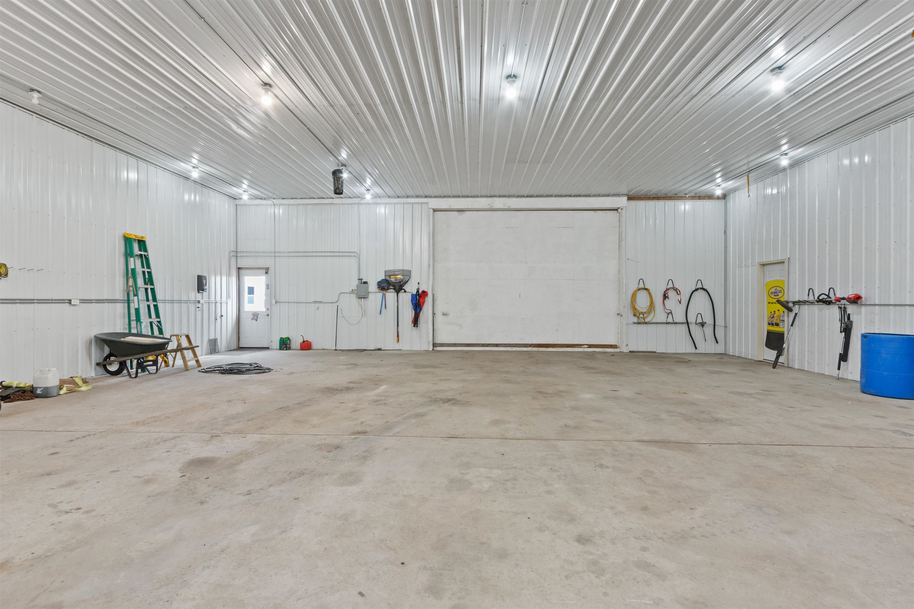 6447 COUNTY ROAD F, Wisconsin Rapids, Wisconsin 54495, 6 Bedrooms Bedrooms, ,3 BathroomsBathrooms,Residential,For Sale,6447 COUNTY ROAD F,22601410