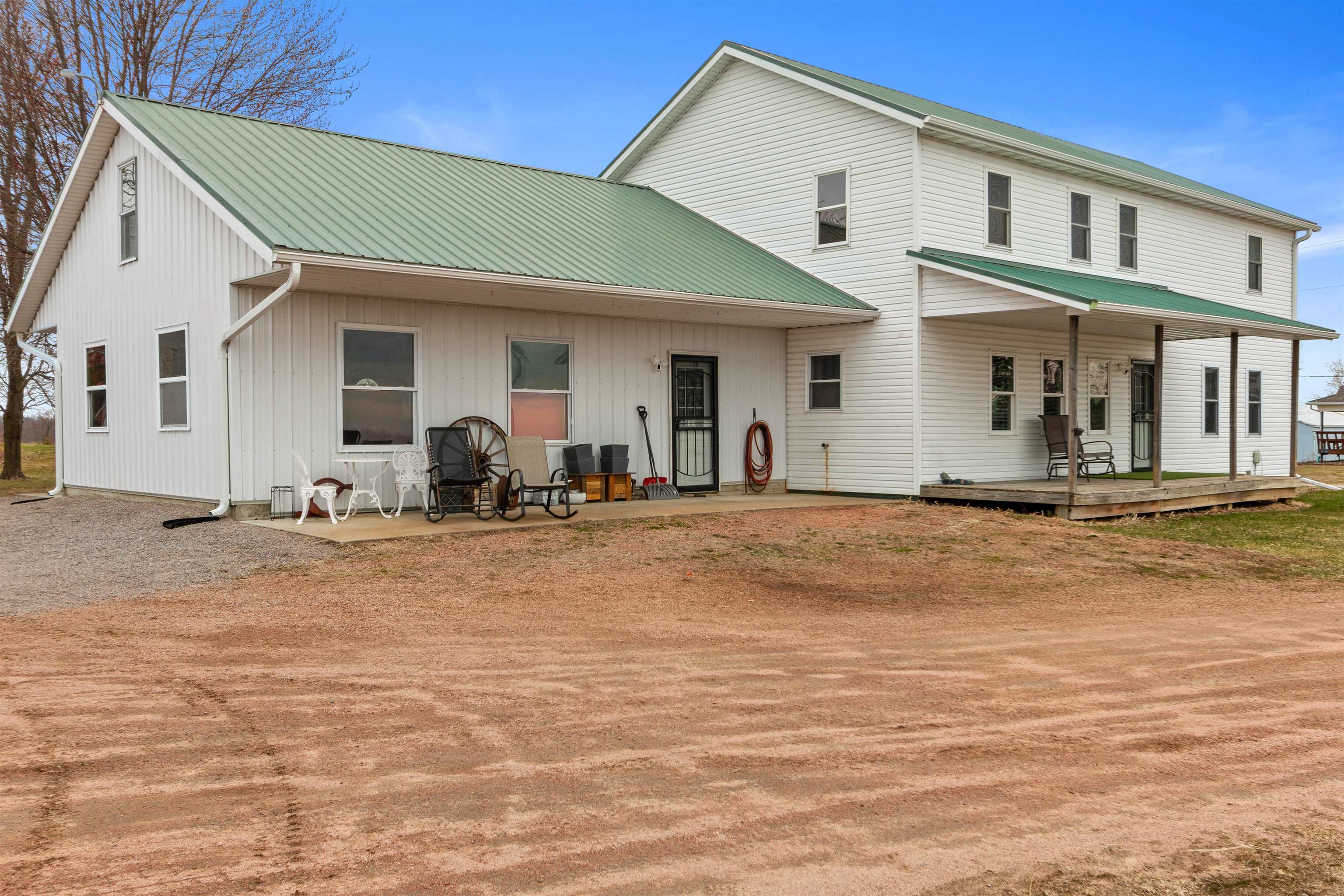 6447 COUNTY ROAD F, Wisconsin Rapids, Wisconsin 54495, 6 Bedrooms Bedrooms, ,3 BathroomsBathrooms,Residential,For Sale,6447 COUNTY ROAD F,22601410