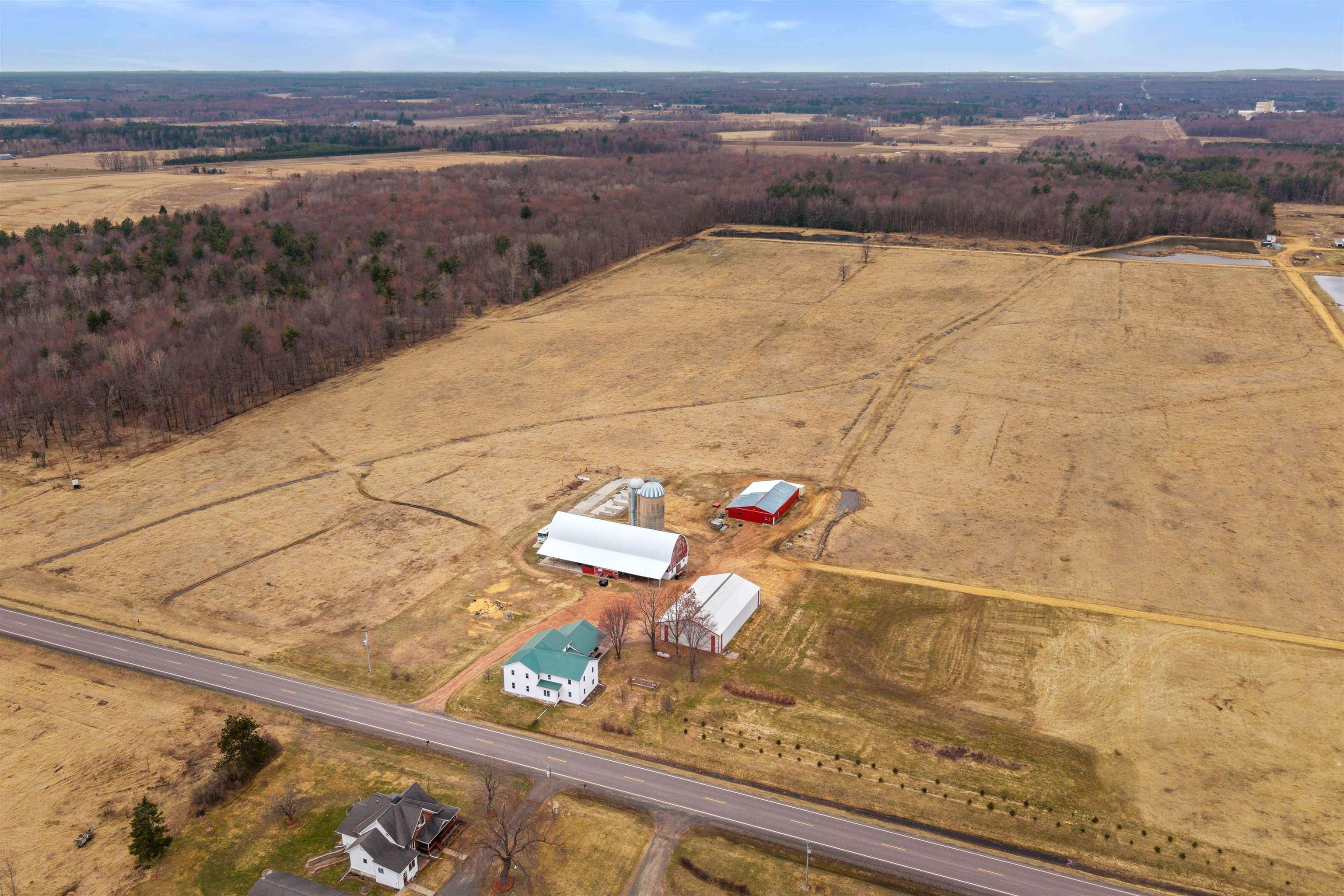 6447 COUNTY ROAD F, Wisconsin Rapids, Wisconsin 54495, 6 Bedrooms Bedrooms, ,3 BathroomsBathrooms,Residential,For Sale,6447 COUNTY ROAD F,22601410