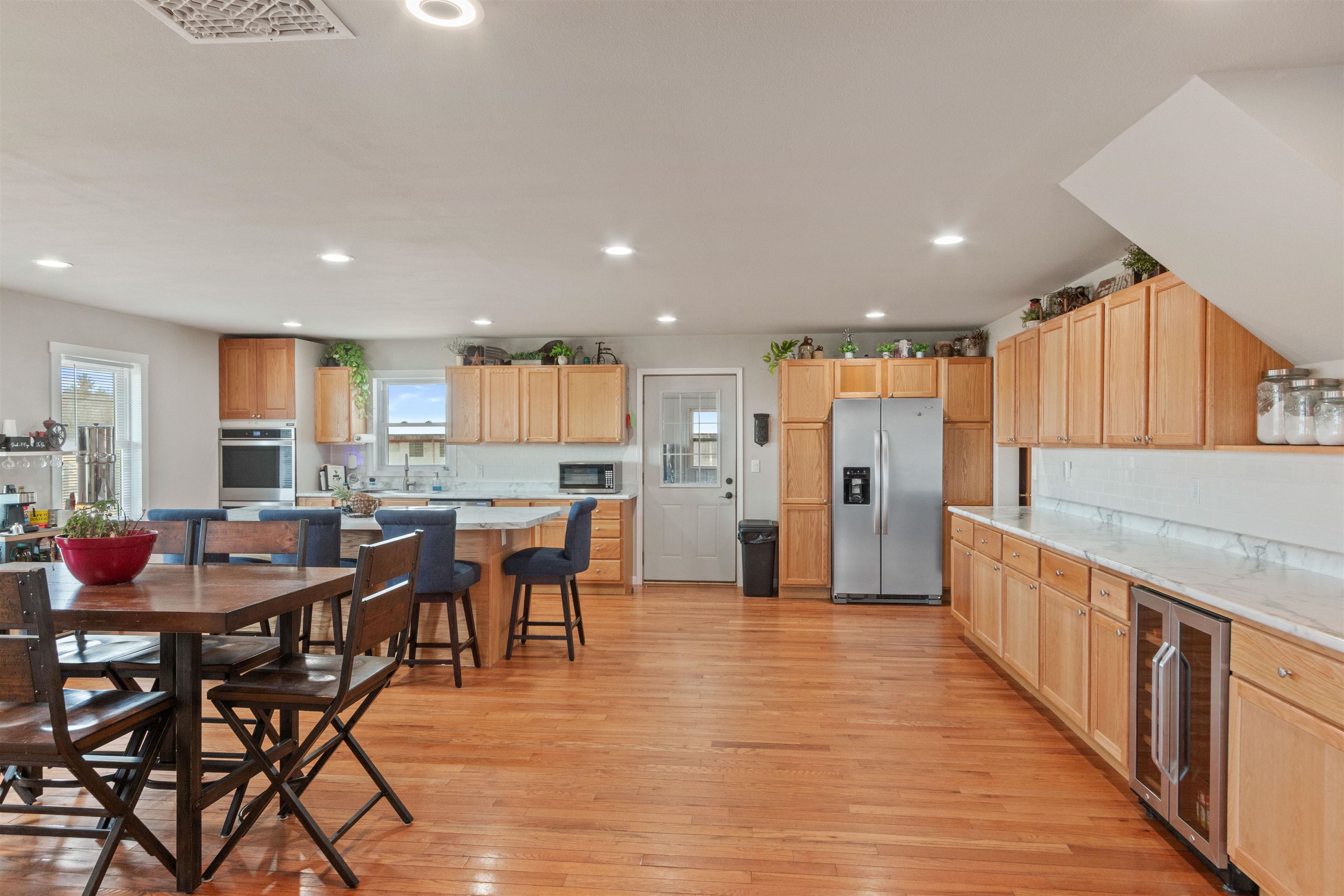 6447 COUNTY ROAD F, Wisconsin Rapids, Wisconsin 54495, 6 Bedrooms Bedrooms, ,3 BathroomsBathrooms,Residential,For Sale,6447 COUNTY ROAD F,22601410