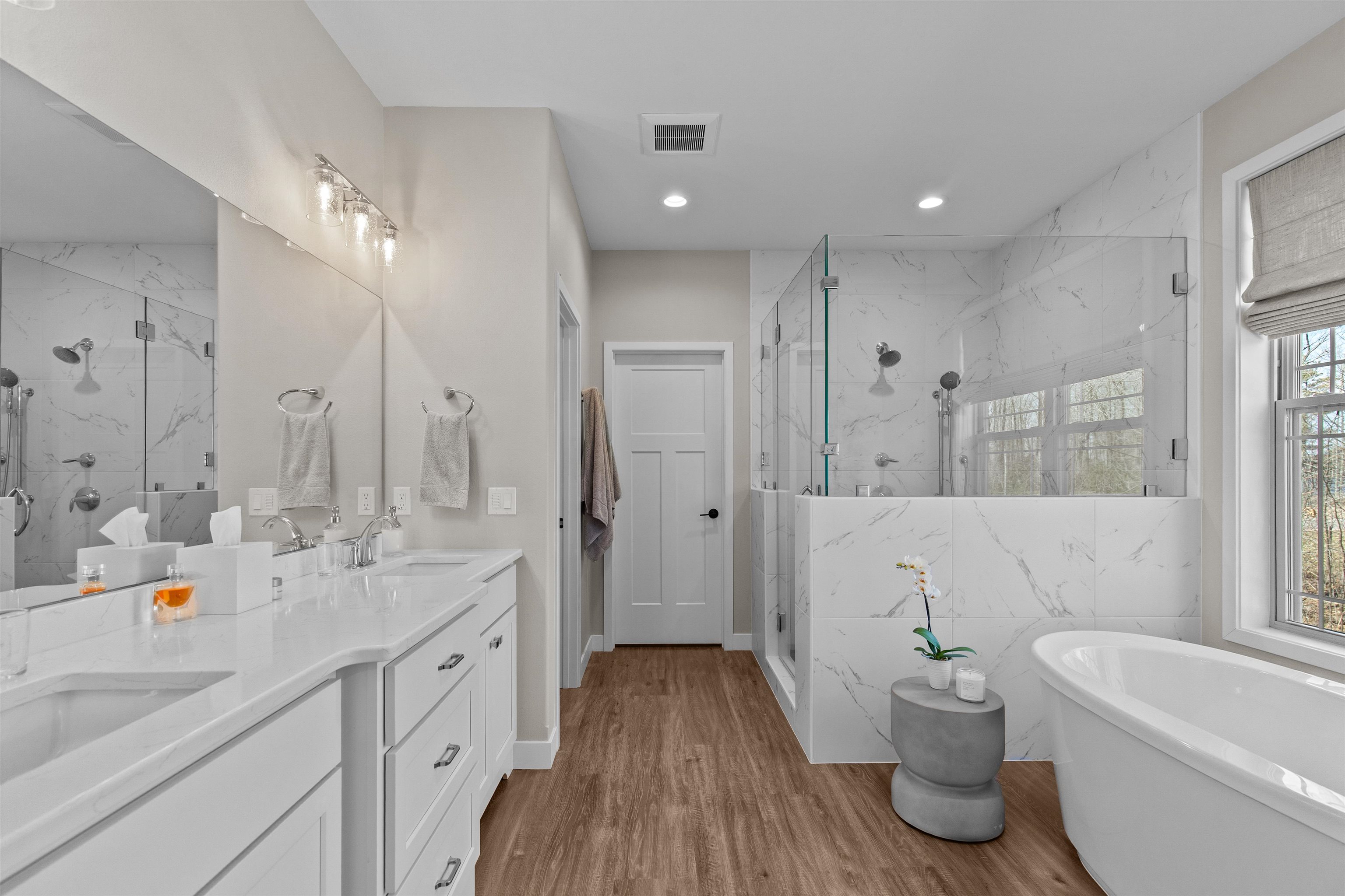 1243 BRIDGEVIEW DRIVE, Wisconsin Rapids, Wisconsin 54494, 4 Bedrooms Bedrooms, ,3 BathroomsBathrooms,Residential,For Sale,1243 BRIDGEVIEW DRIVE,22601412