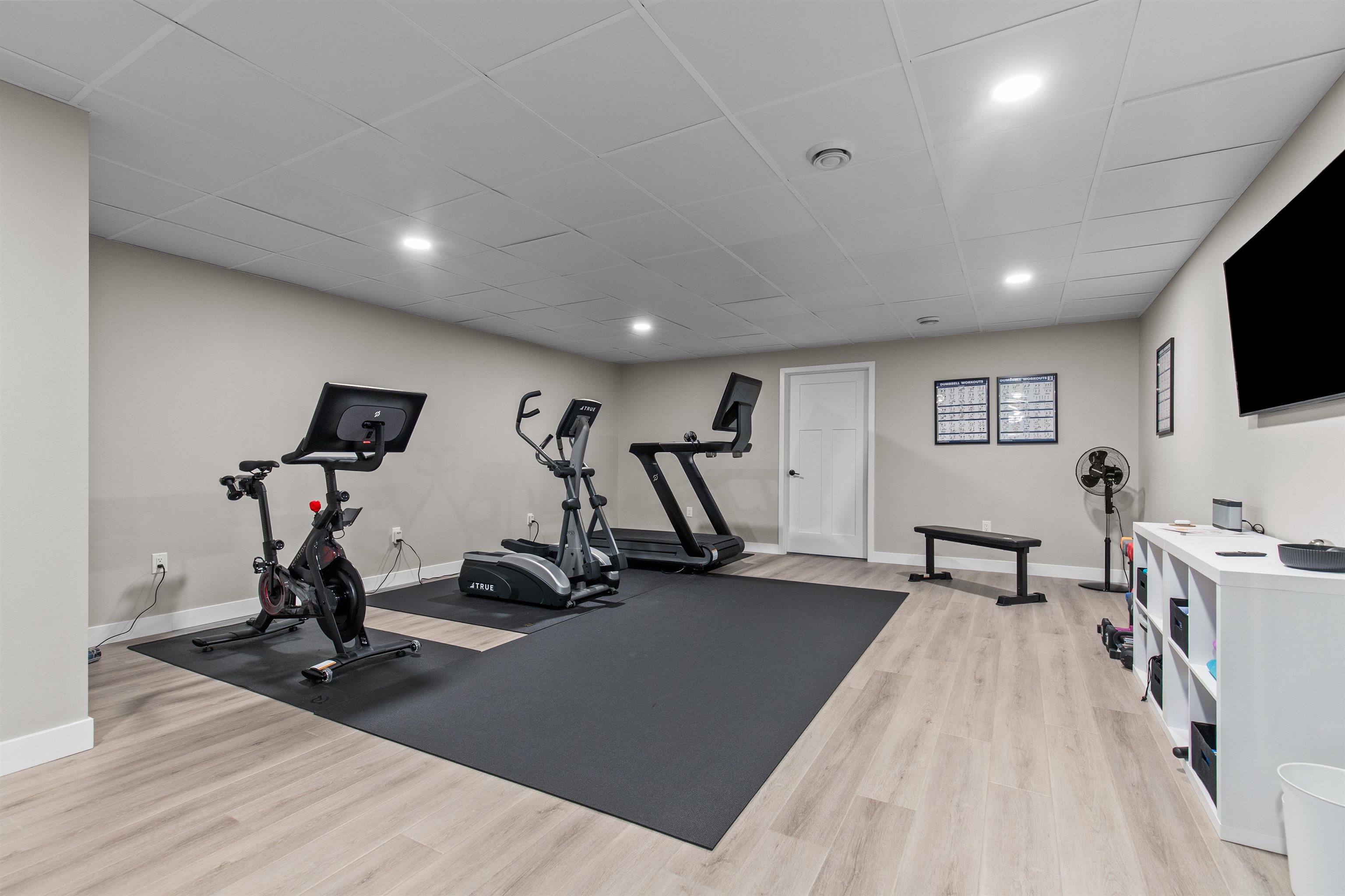 1243 BRIDGEVIEW DRIVE, Wisconsin Rapids, Wisconsin 54494, 4 Bedrooms Bedrooms, ,3 BathroomsBathrooms,Residential,For Sale,1243 BRIDGEVIEW DRIVE,22601412