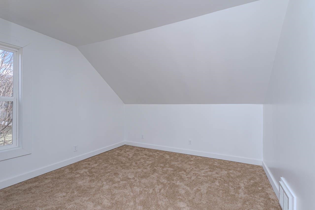 814 N 2ND AVENUE, Wausau, Wisconsin 54401, 4 Bedrooms Bedrooms, ,2 BathroomsBathrooms,Residential,For Sale,814 N 2ND AVENUE,22601414