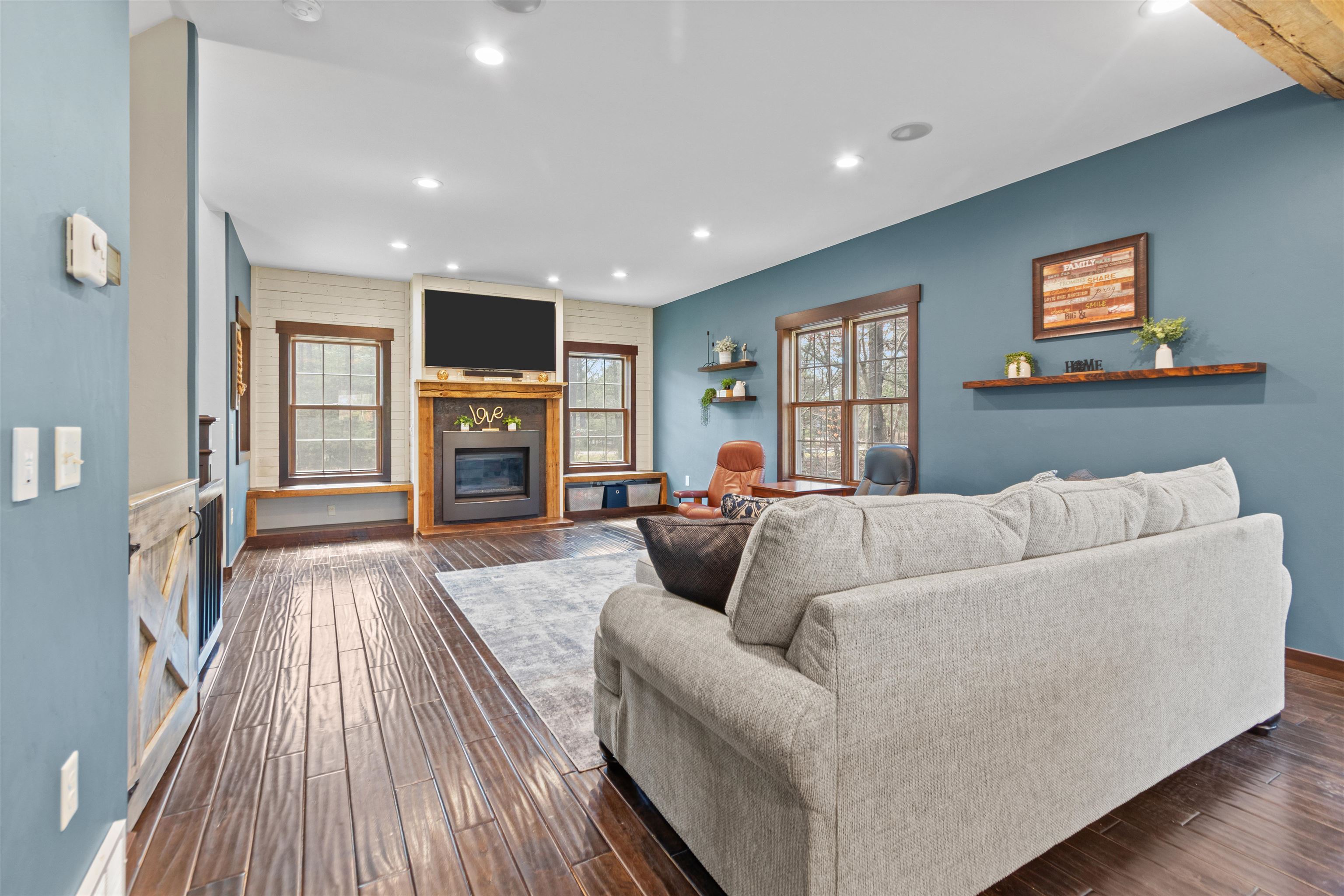 6921 LISA LANE, Wisconsin Rapids, Wisconsin 54494, 4 Bedrooms Bedrooms, ,3 BathroomsBathrooms,Residential,For Sale,6921 LISA LANE,22601417