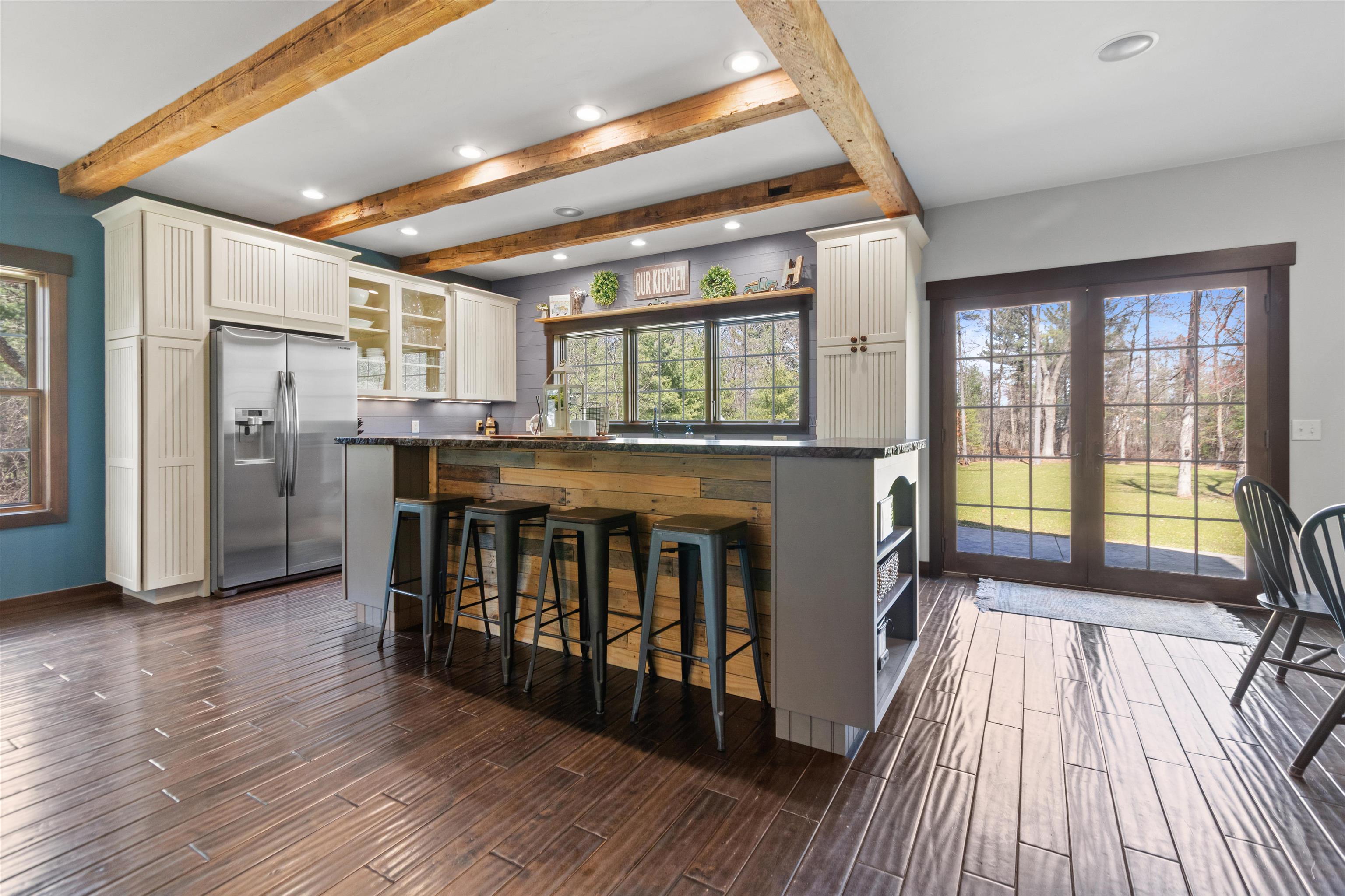 6921 LISA LANE, Wisconsin Rapids, Wisconsin 54494, 4 Bedrooms Bedrooms, ,3 BathroomsBathrooms,Residential,For Sale,6921 LISA LANE,22601417