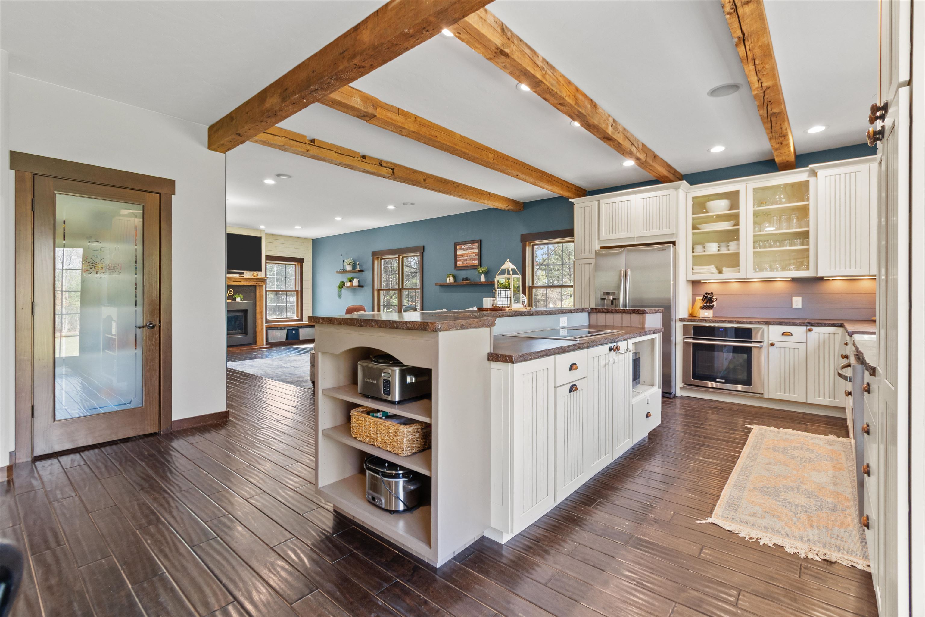 6921 LISA LANE, Wisconsin Rapids, Wisconsin 54494, 4 Bedrooms Bedrooms, ,3 BathroomsBathrooms,Residential,For Sale,6921 LISA LANE,22601417