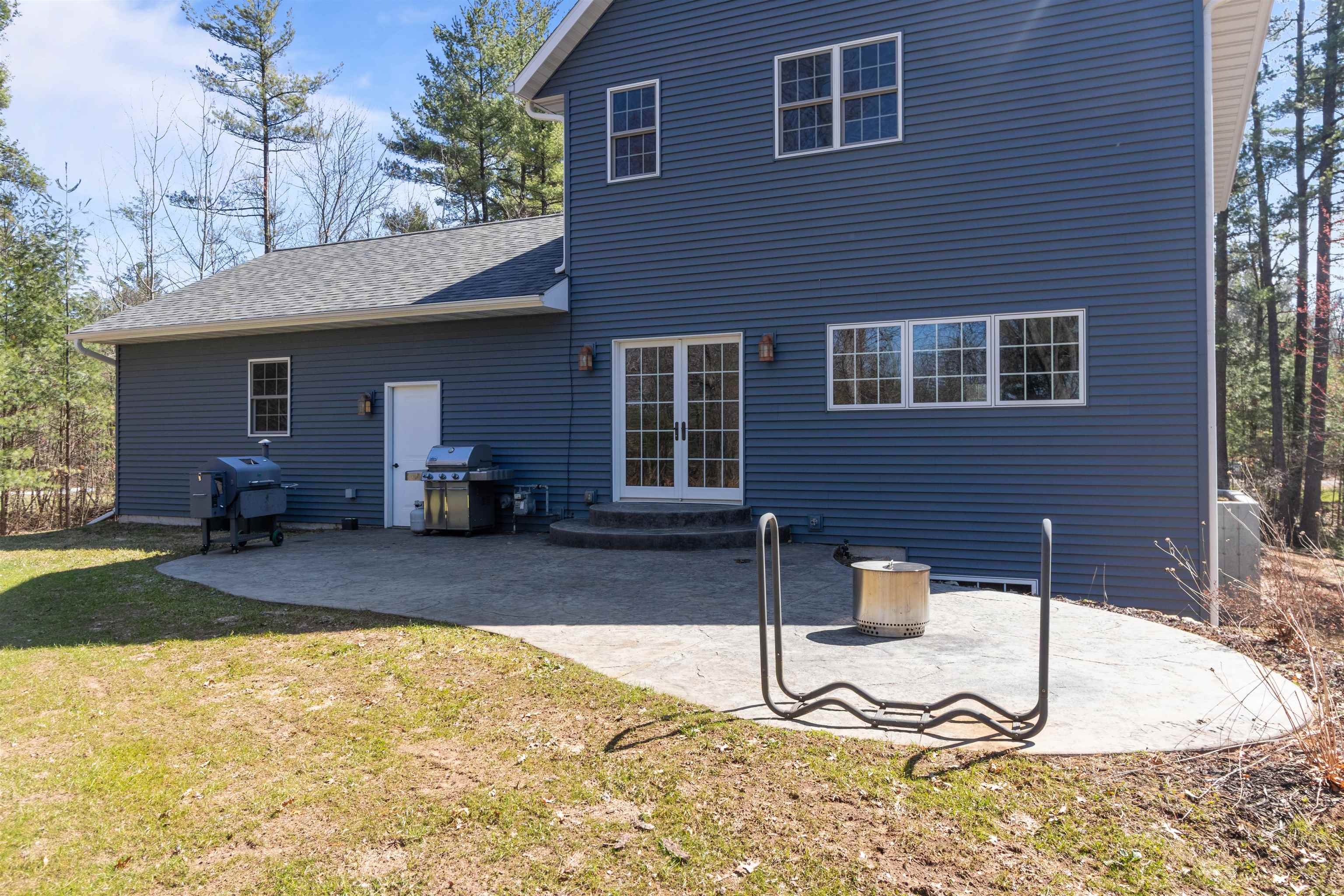 6921 LISA LANE, Wisconsin Rapids, Wisconsin 54494, 4 Bedrooms Bedrooms, ,3 BathroomsBathrooms,Residential,For Sale,6921 LISA LANE,22601417