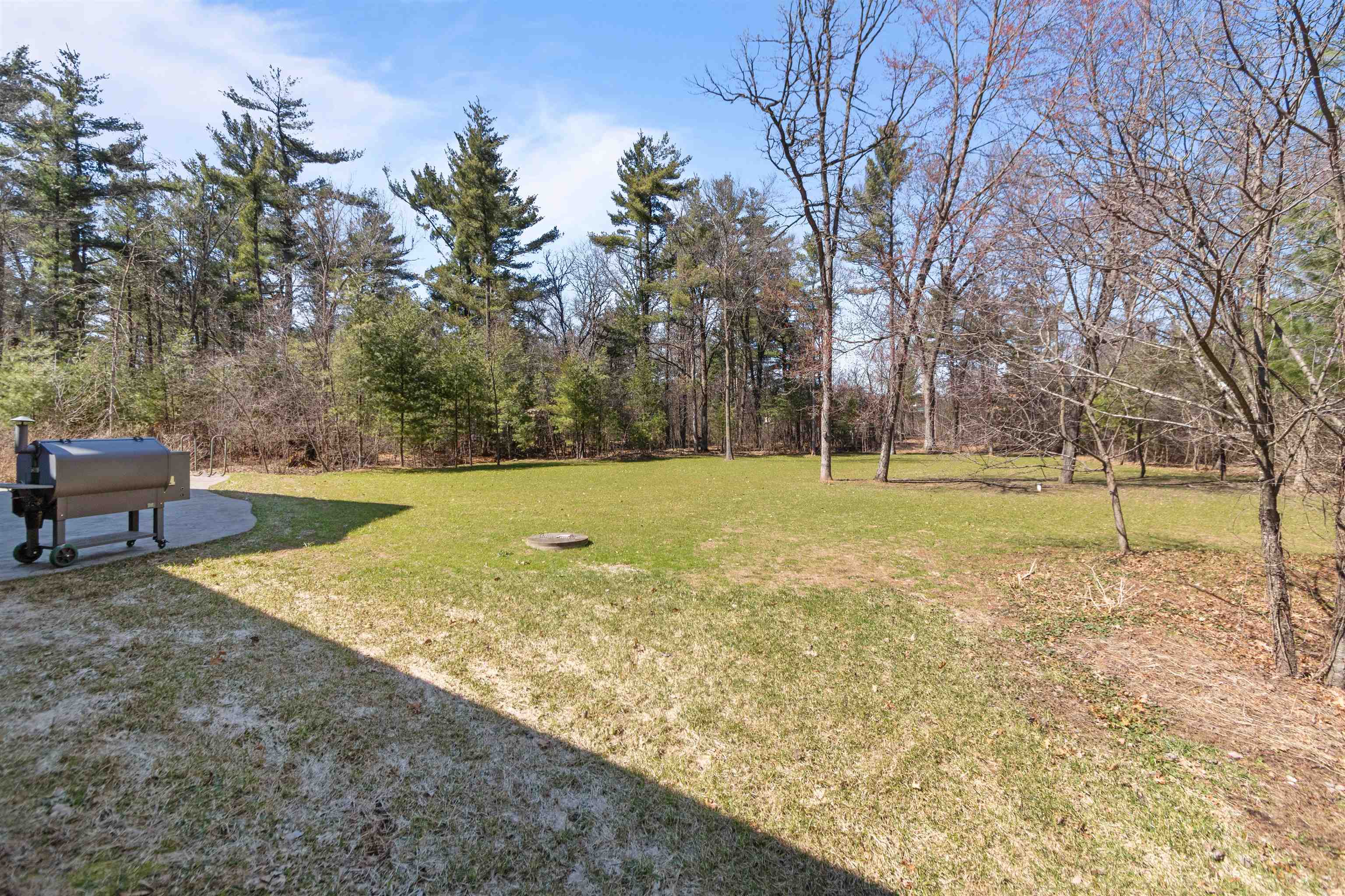 6921 LISA LANE, Wisconsin Rapids, Wisconsin 54494, 4 Bedrooms Bedrooms, ,3 BathroomsBathrooms,Residential,For Sale,6921 LISA LANE,22601417