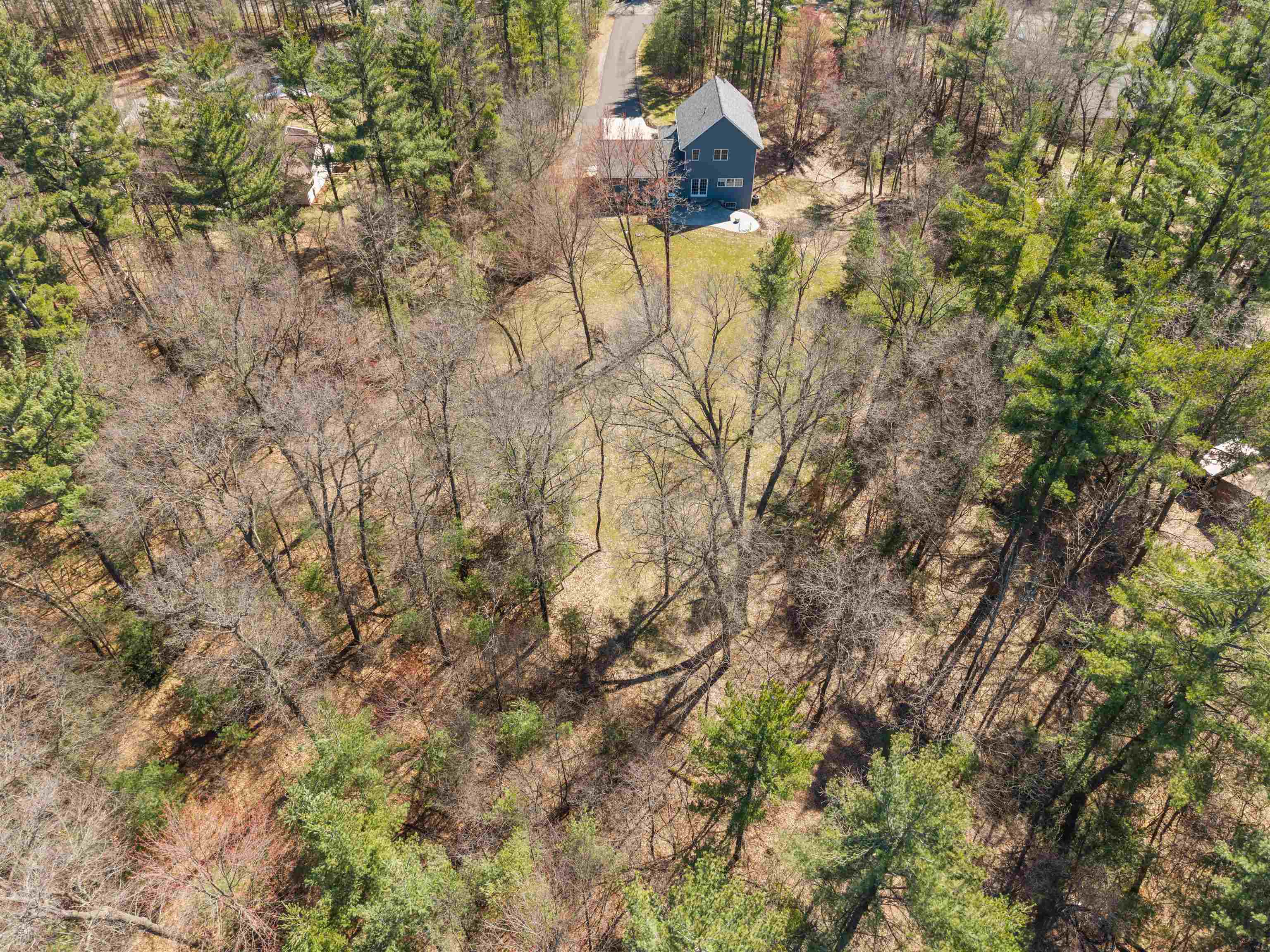 6921 LISA LANE, Wisconsin Rapids, Wisconsin 54494, 4 Bedrooms Bedrooms, ,3 BathroomsBathrooms,Residential,For Sale,6921 LISA LANE,22601417