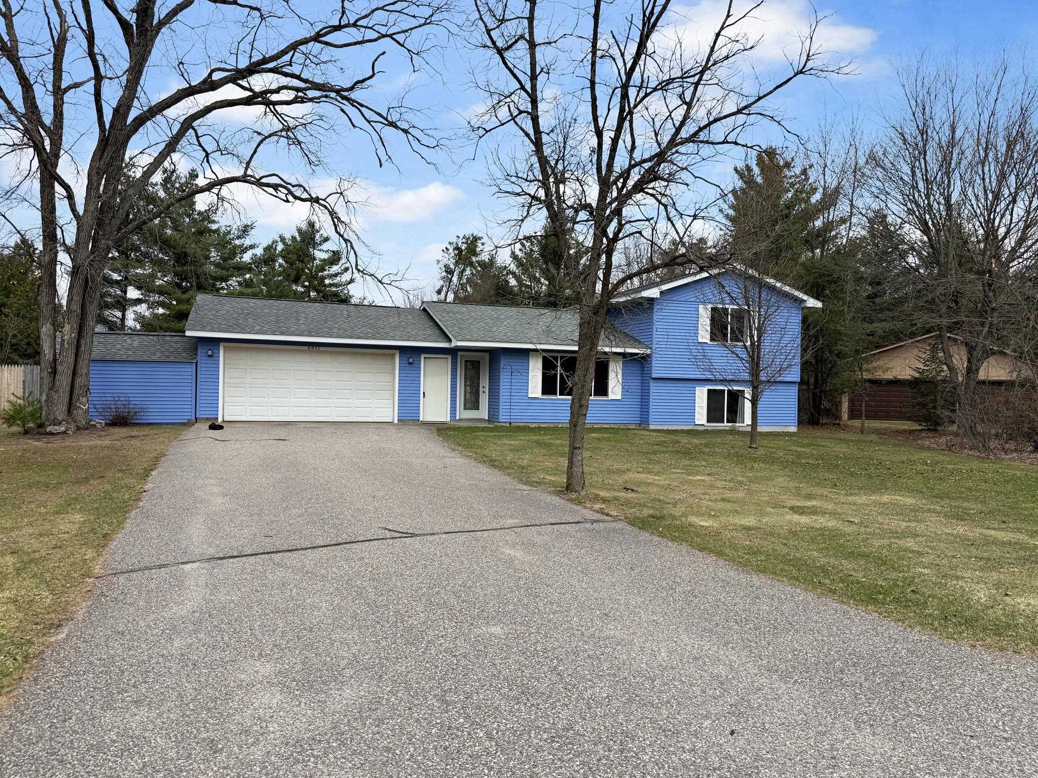 6811 ARBOR HAVEN LANE, Wisconsin Rapids, Wisconsin 54494, 3 Bedrooms Bedrooms, ,2 BathroomsBathrooms,Residential,For Sale,6811 ARBOR HAVEN LANE,22601420