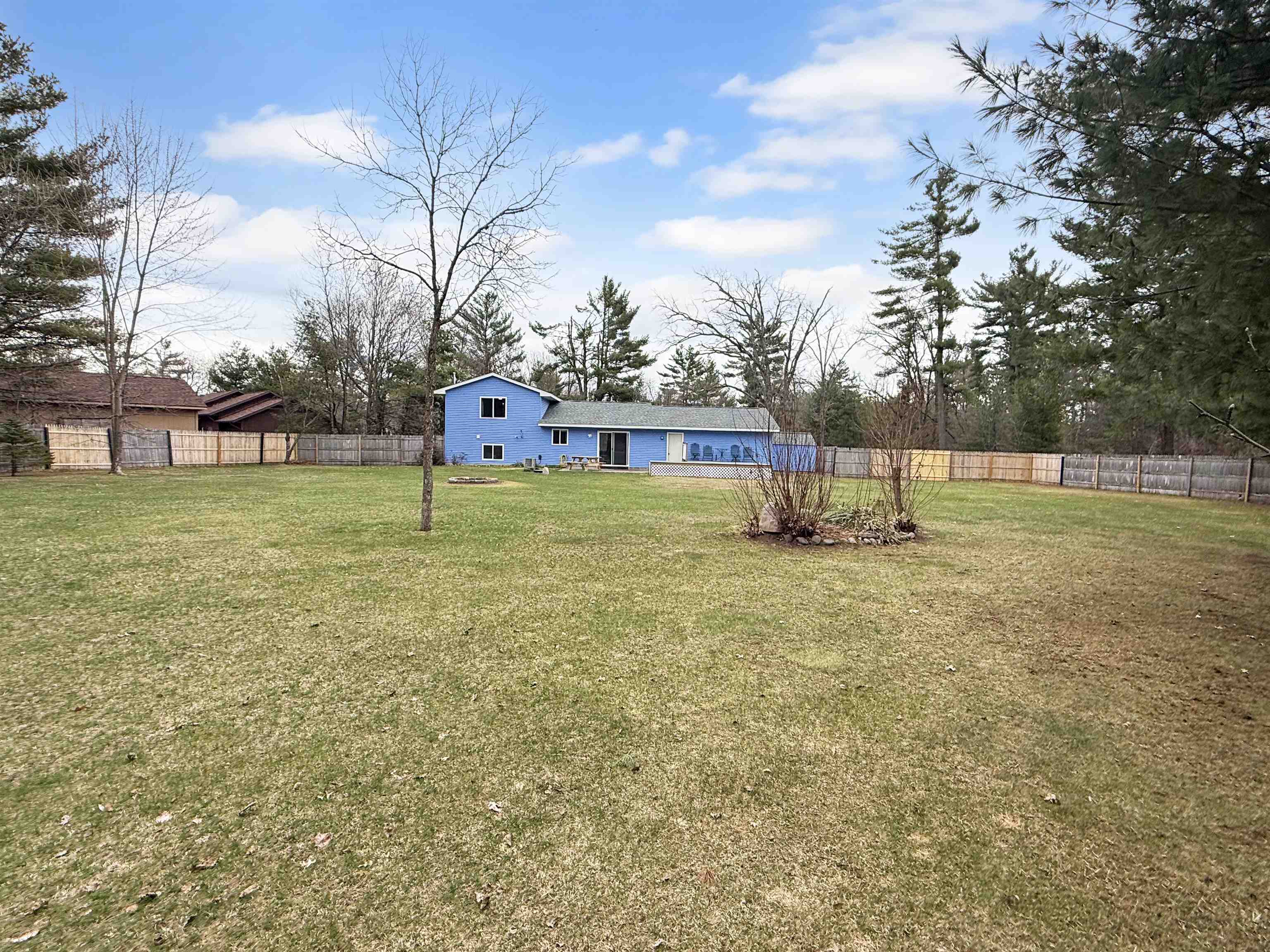 6811 ARBOR HAVEN LANE, Wisconsin Rapids, Wisconsin 54494, 3 Bedrooms Bedrooms, ,2 BathroomsBathrooms,Residential,For Sale,6811 ARBOR HAVEN LANE,22601420