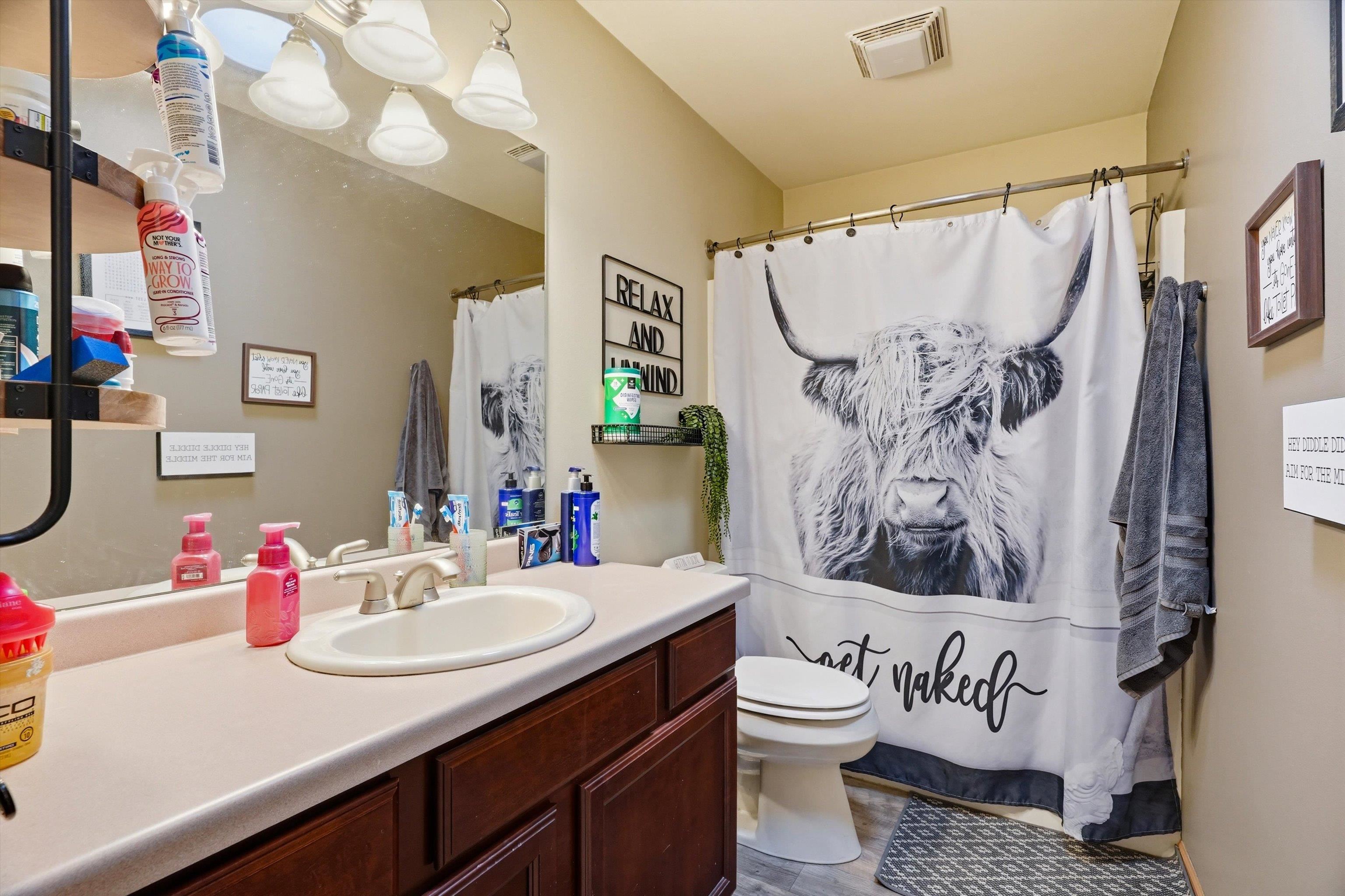 1709 N HUME AVENUE, Marshfield, Wisconsin 54449, 3 Bedrooms Bedrooms, ,3 BathroomsBathrooms,Residential,For Sale,1709 N HUME AVENUE,22601422