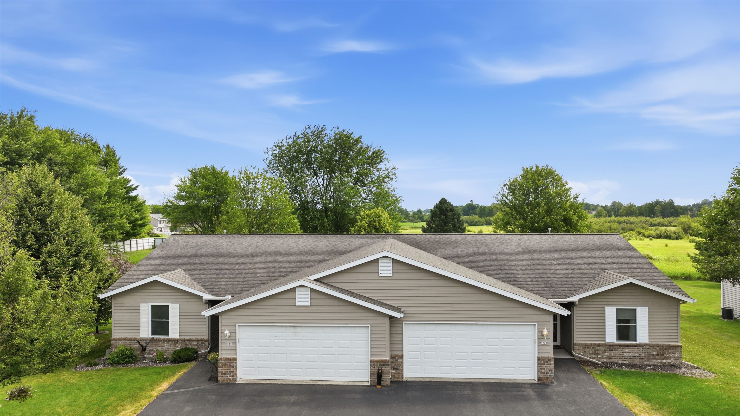 1709 N HUME AVENUE, Marshfield, Wisconsin 54449, 3 Bedrooms Bedrooms, ,3 BathroomsBathrooms,Residential,For Sale,1709 N HUME AVENUE,22601422