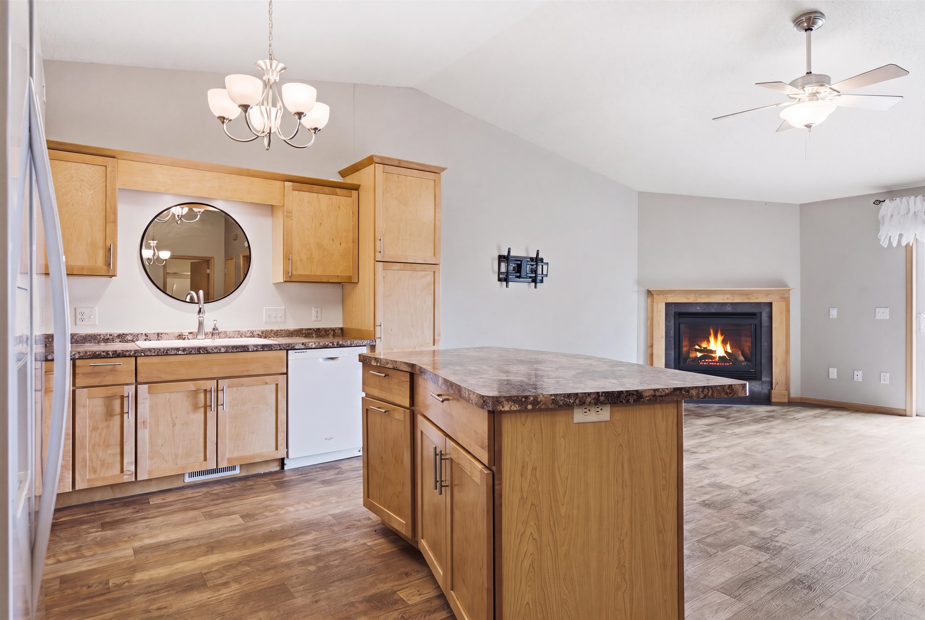 1709 N HUME AVENUE, Marshfield, Wisconsin 54449, 3 Bedrooms Bedrooms, ,3 BathroomsBathrooms,Residential,For Sale,1709 N HUME AVENUE,22601422