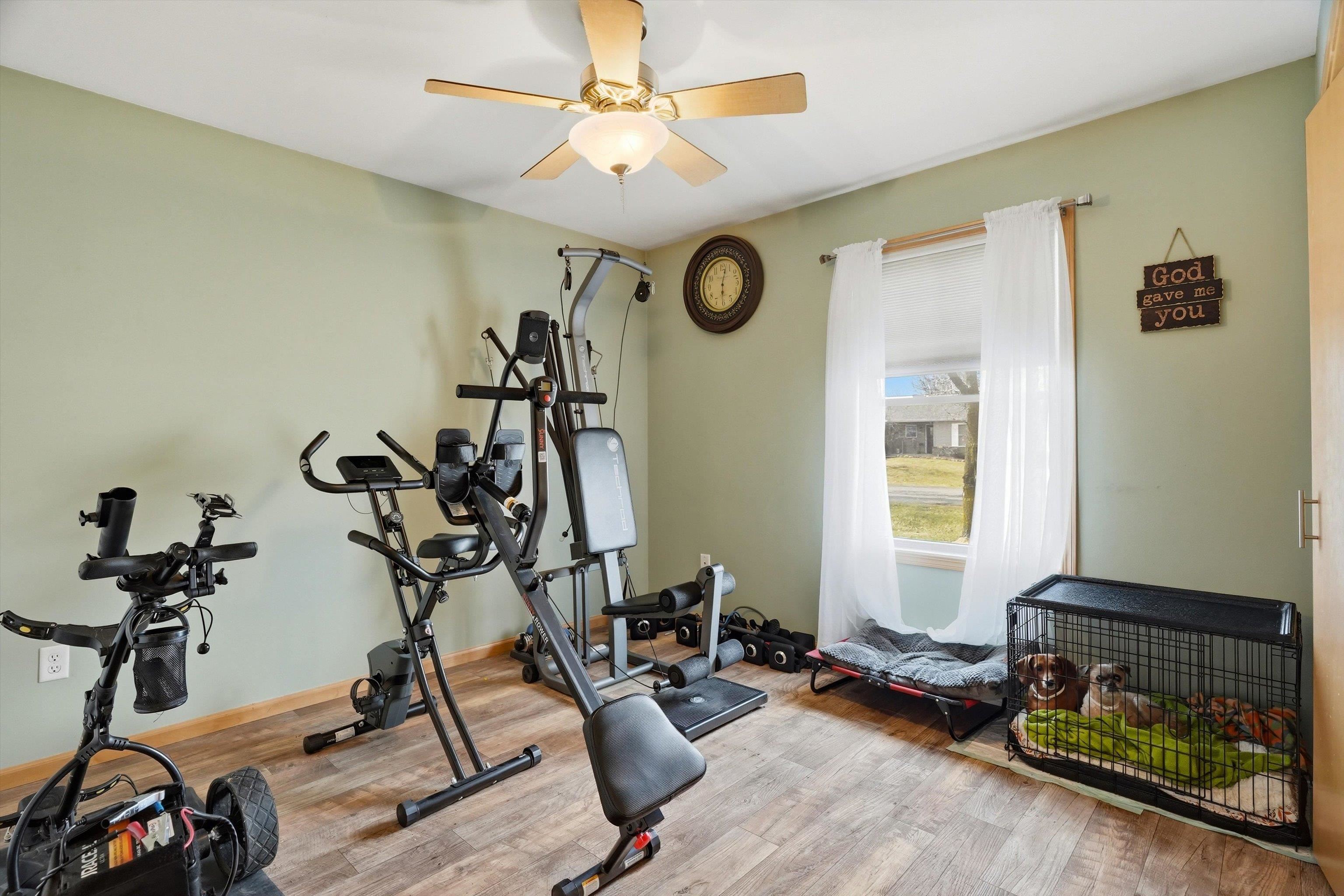1709 N HUME AVENUE, Marshfield, Wisconsin 54449, 3 Bedrooms Bedrooms, ,3 BathroomsBathrooms,Residential,For Sale,1709 N HUME AVENUE,22601422