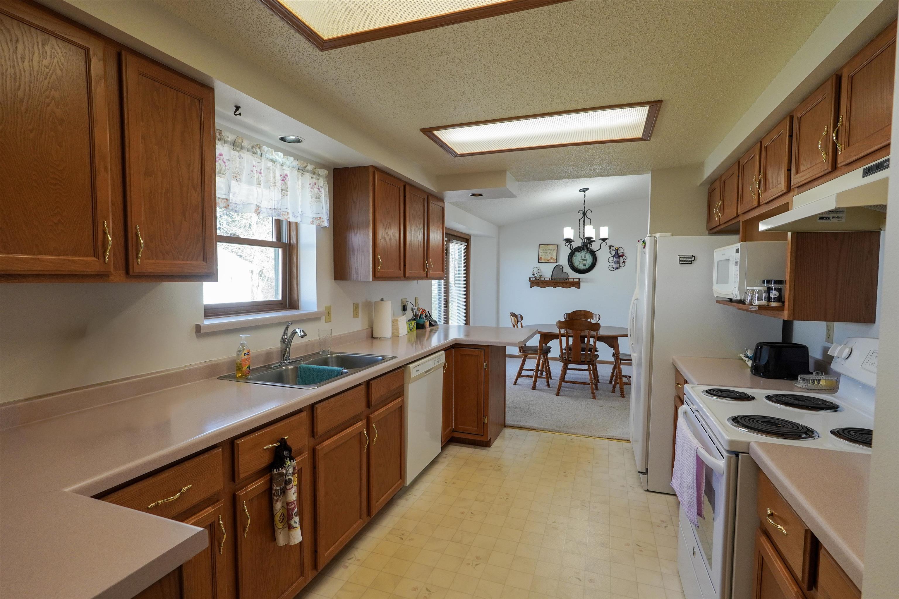 650 WILLIAMS COURT, Medford, Wisconsin 54451, 3 Bedrooms Bedrooms, ,2 BathroomsBathrooms,Residential,For Sale,650 WILLIAMS COURT,22601423