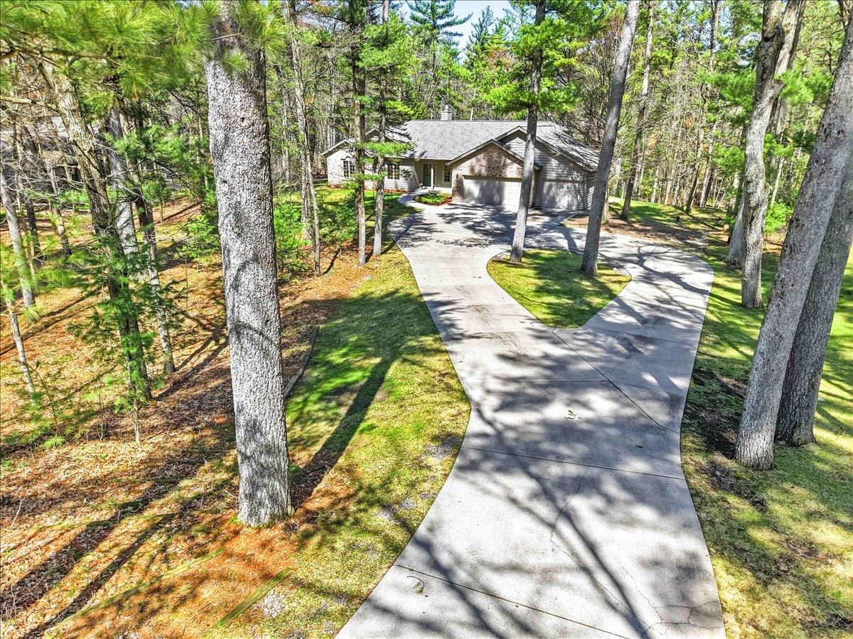 3511 BIG TIMBER DRIVE, Wisconsin Rapids, Wisconsin 54494, 4 Bedrooms Bedrooms, ,3 BathroomsBathrooms,Residential,For Sale,3511 BIG TIMBER DRIVE,22601425