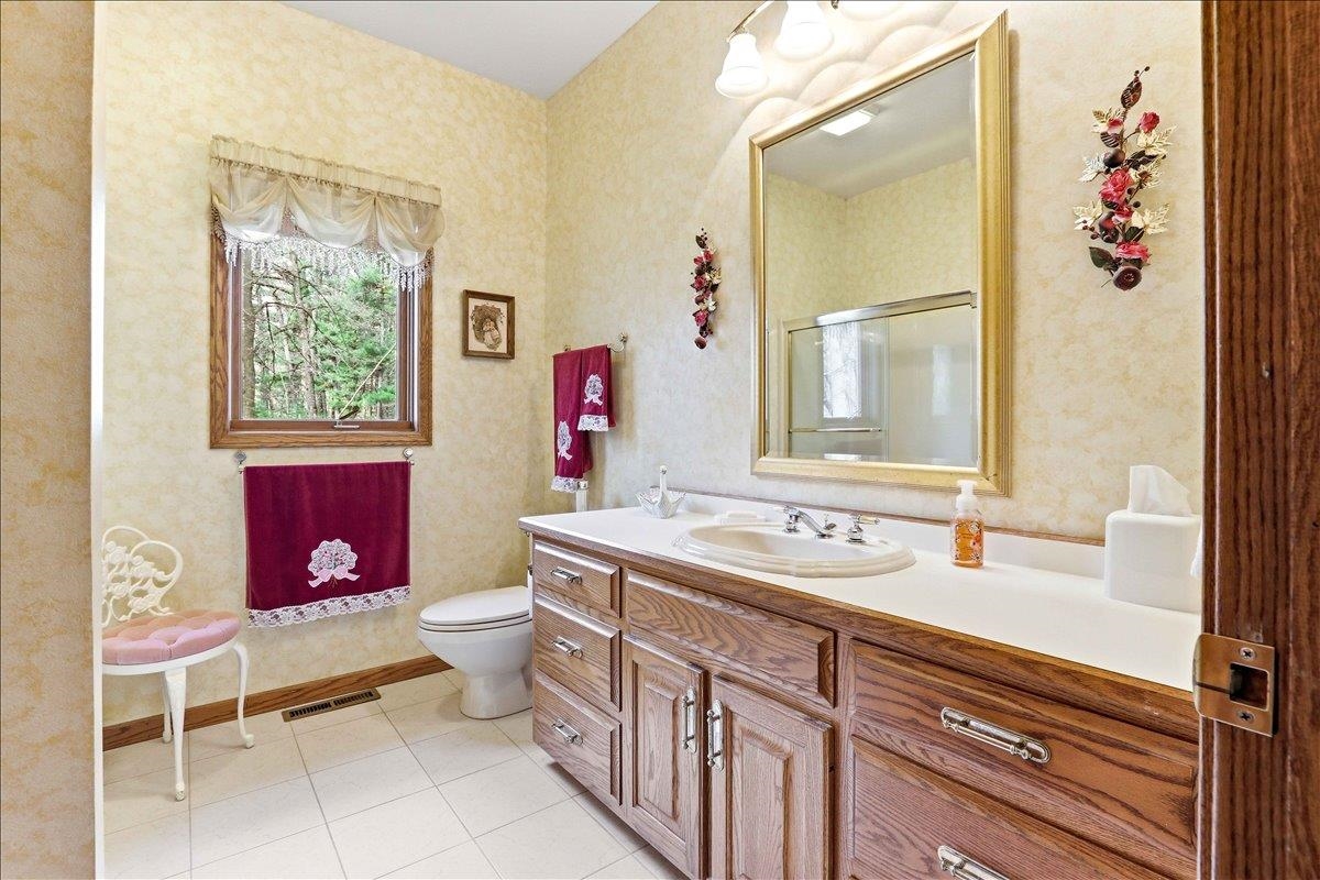 3511 BIG TIMBER DRIVE, Wisconsin Rapids, Wisconsin 54494, 4 Bedrooms Bedrooms, ,3 BathroomsBathrooms,Residential,For Sale,3511 BIG TIMBER DRIVE,22601425