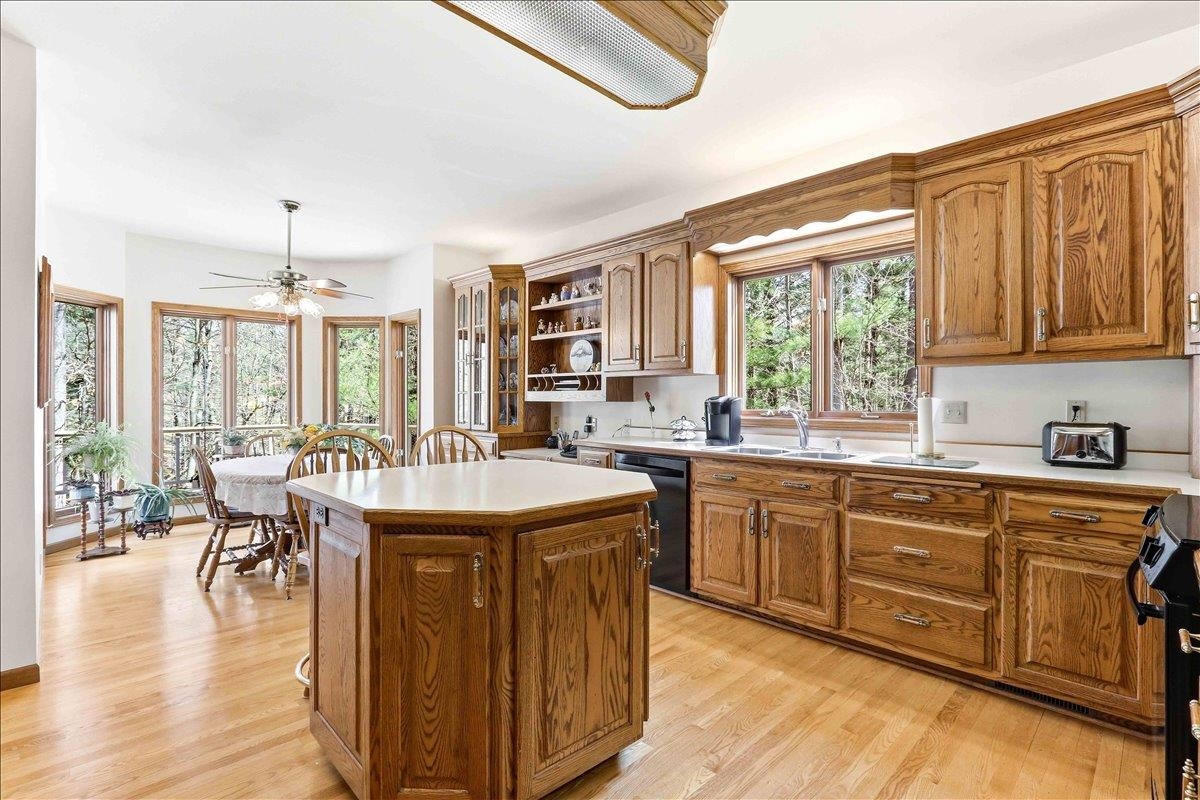 3511 BIG TIMBER DRIVE, Wisconsin Rapids, Wisconsin 54494, 4 Bedrooms Bedrooms, ,3 BathroomsBathrooms,Residential,For Sale,3511 BIG TIMBER DRIVE,22601425