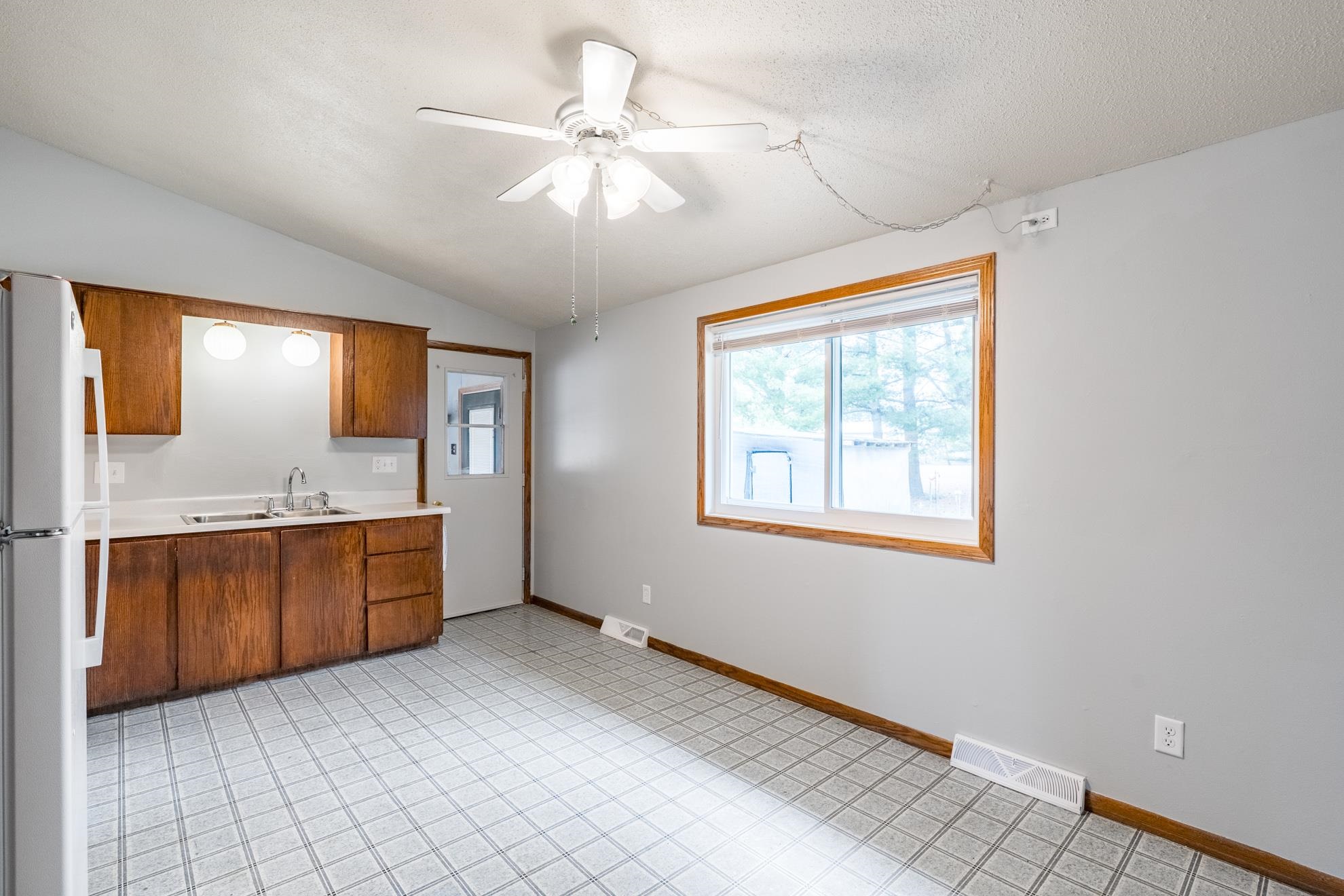 990 OKEEFE DRIVE, Kronenwetter, Wisconsin 54455, 3 Bedrooms Bedrooms, ,1 BathroomBathrooms,Residential,For Sale,990 OKEEFE DRIVE,22601426