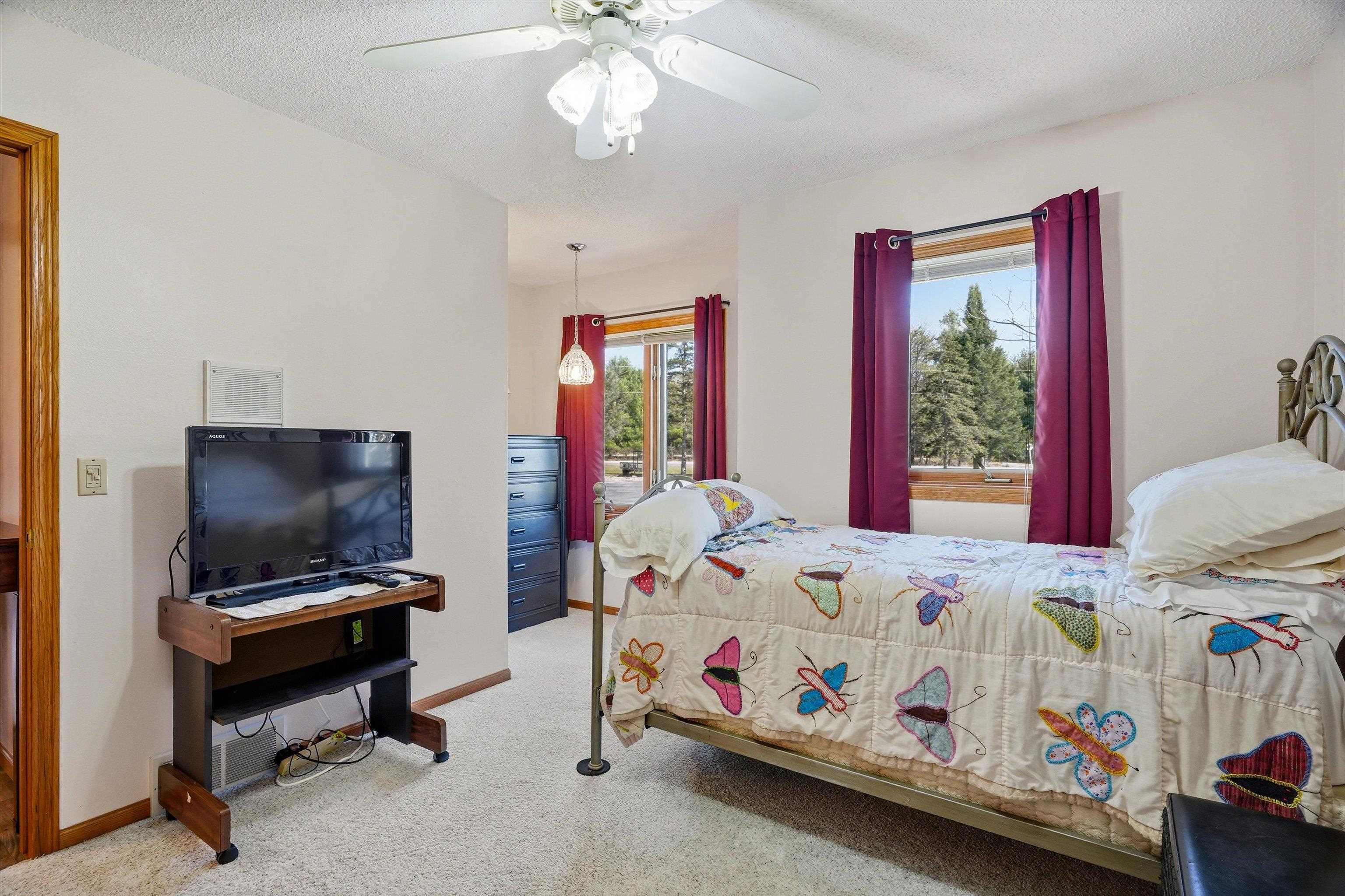 11712 EISENHOWER DRIVE, Chili, Wisconsin 54420, 3 Bedrooms Bedrooms, ,3 BathroomsBathrooms,Residential,For Sale,11712 EISENHOWER DRIVE,22601428