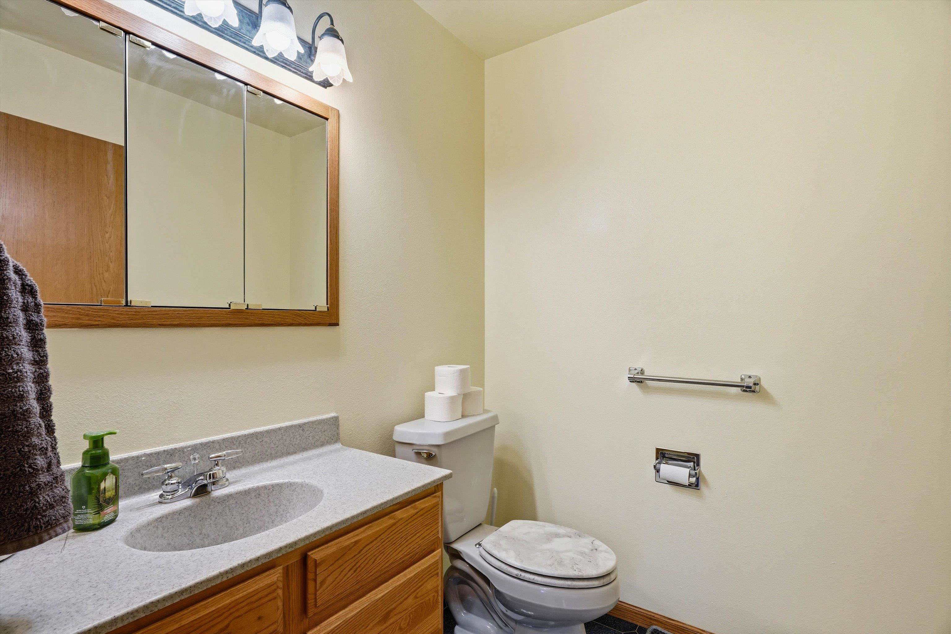 11712 EISENHOWER DRIVE, Chili, Wisconsin 54420, 3 Bedrooms Bedrooms, ,3 BathroomsBathrooms,Residential,For Sale,11712 EISENHOWER DRIVE,22601428