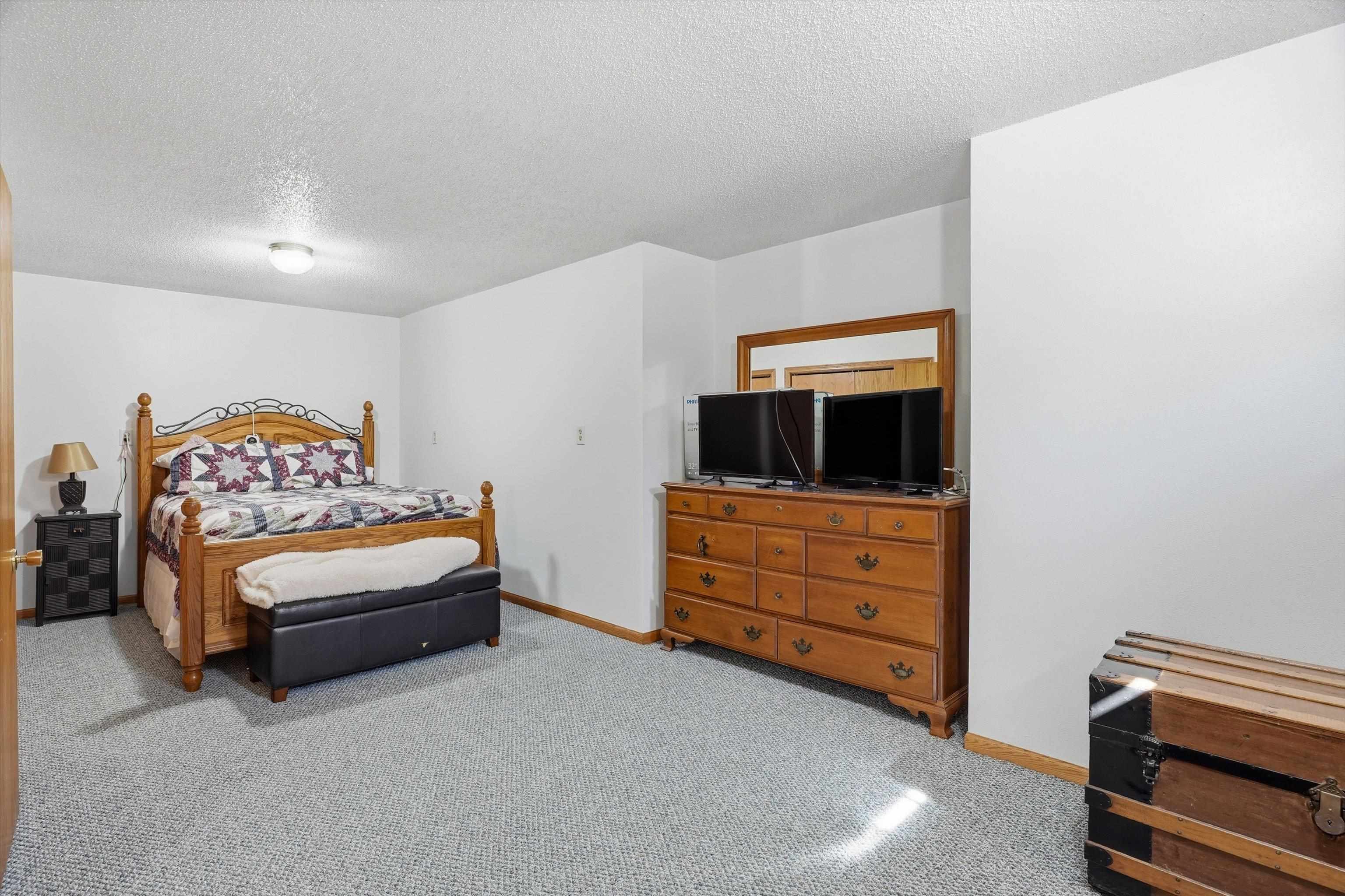 11712 EISENHOWER DRIVE, Chili, Wisconsin 54420, 3 Bedrooms Bedrooms, ,3 BathroomsBathrooms,Residential,For Sale,11712 EISENHOWER DRIVE,22601428