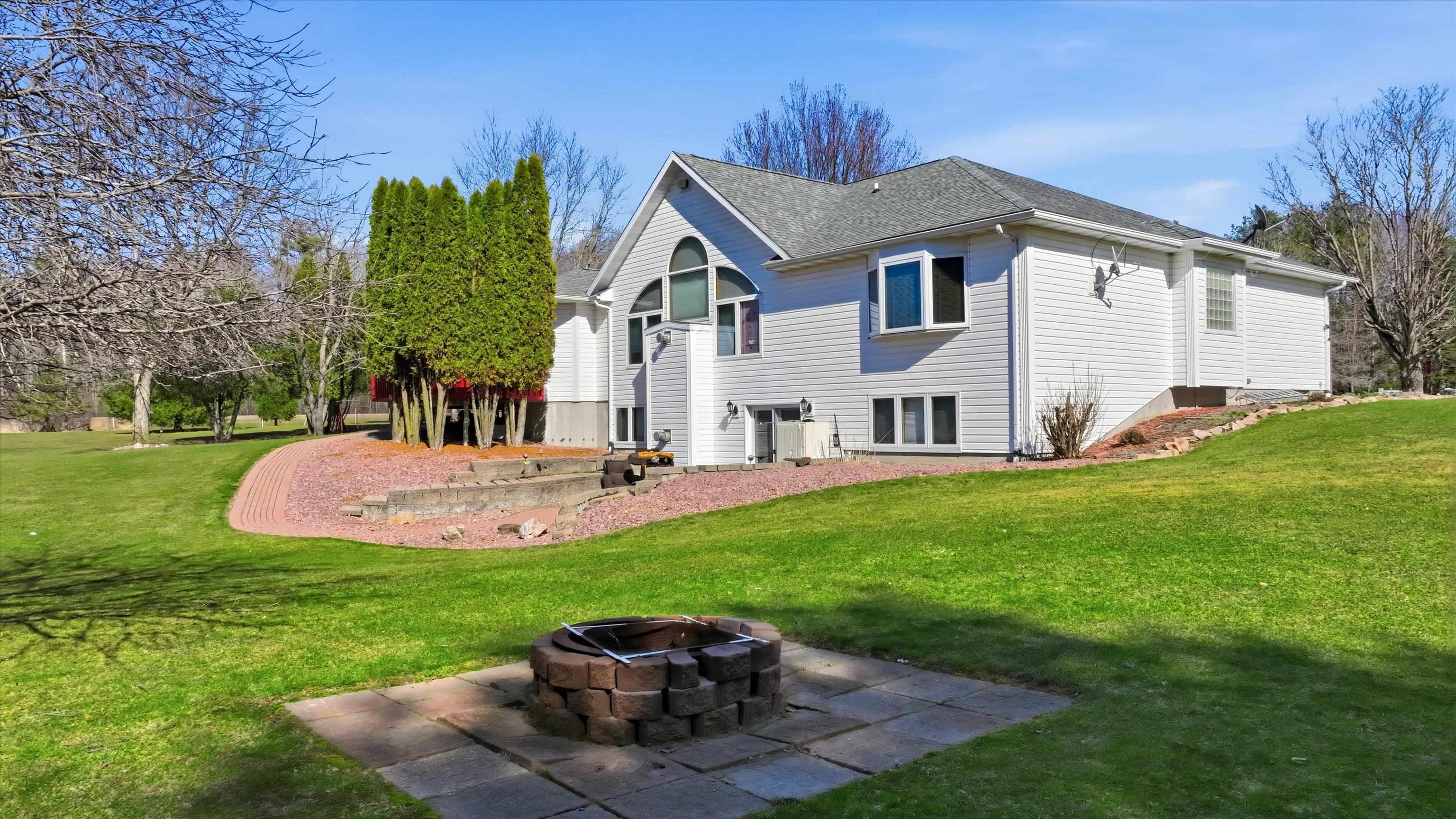 11712 EISENHOWER DRIVE, Chili, Wisconsin 54420, 3 Bedrooms Bedrooms, ,3 BathroomsBathrooms,Residential,For Sale,11712 EISENHOWER DRIVE,22601428
