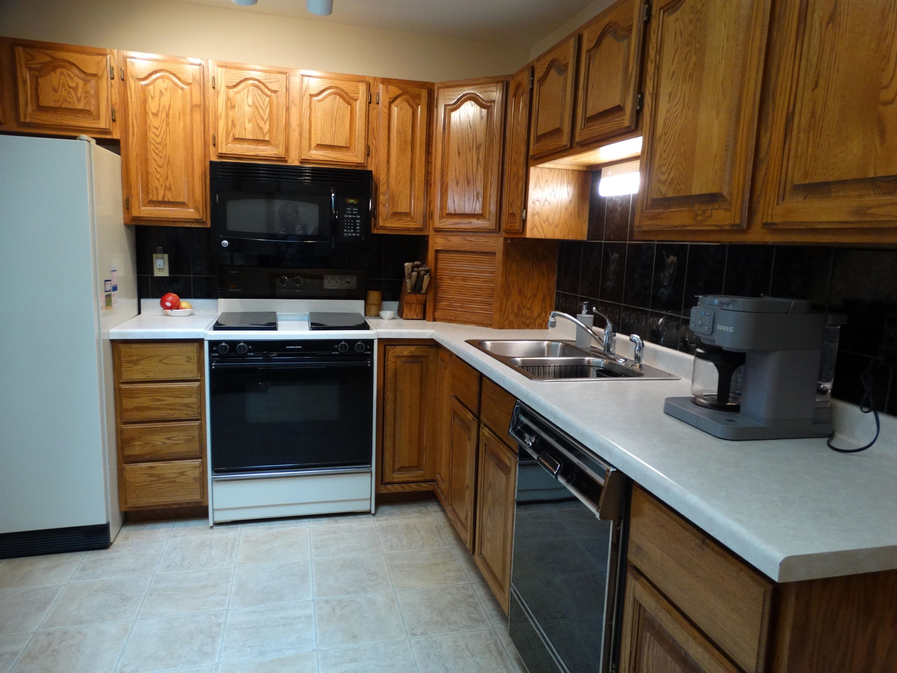 3141 CONCORD BOULEVARD, Plover, Wisconsin 54467, 3 Bedrooms Bedrooms, ,2 BathroomsBathrooms,Residential,For Sale,3141 CONCORD BOULEVARD,22601432