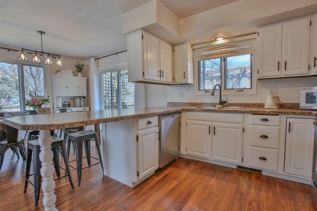 401 LISBETH ROAD, Wausau, Wisconsin 54401, 4 Bedrooms Bedrooms, ,2 BathroomsBathrooms,Residential,For Sale,401 LISBETH ROAD,22601434