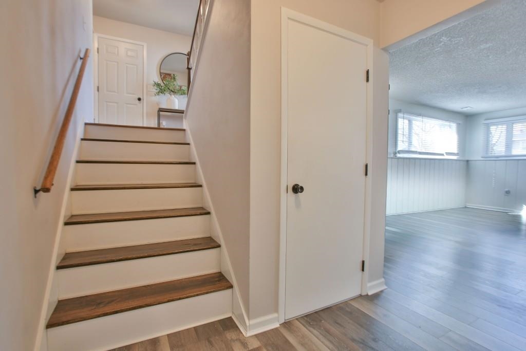 401 LISBETH ROAD, Wausau, Wisconsin 54401, 4 Bedrooms Bedrooms, ,2 BathroomsBathrooms,Residential,For Sale,401 LISBETH ROAD,22601434