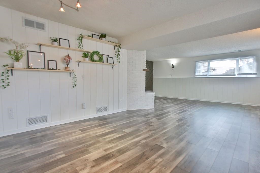 401 LISBETH ROAD, Wausau, Wisconsin 54401, 4 Bedrooms Bedrooms, ,2 BathroomsBathrooms,Residential,For Sale,401 LISBETH ROAD,22601434