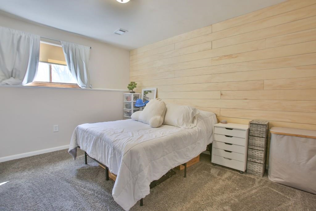 401 LISBETH ROAD, Wausau, Wisconsin 54401, 4 Bedrooms Bedrooms, ,2 BathroomsBathrooms,Residential,For Sale,401 LISBETH ROAD,22601434