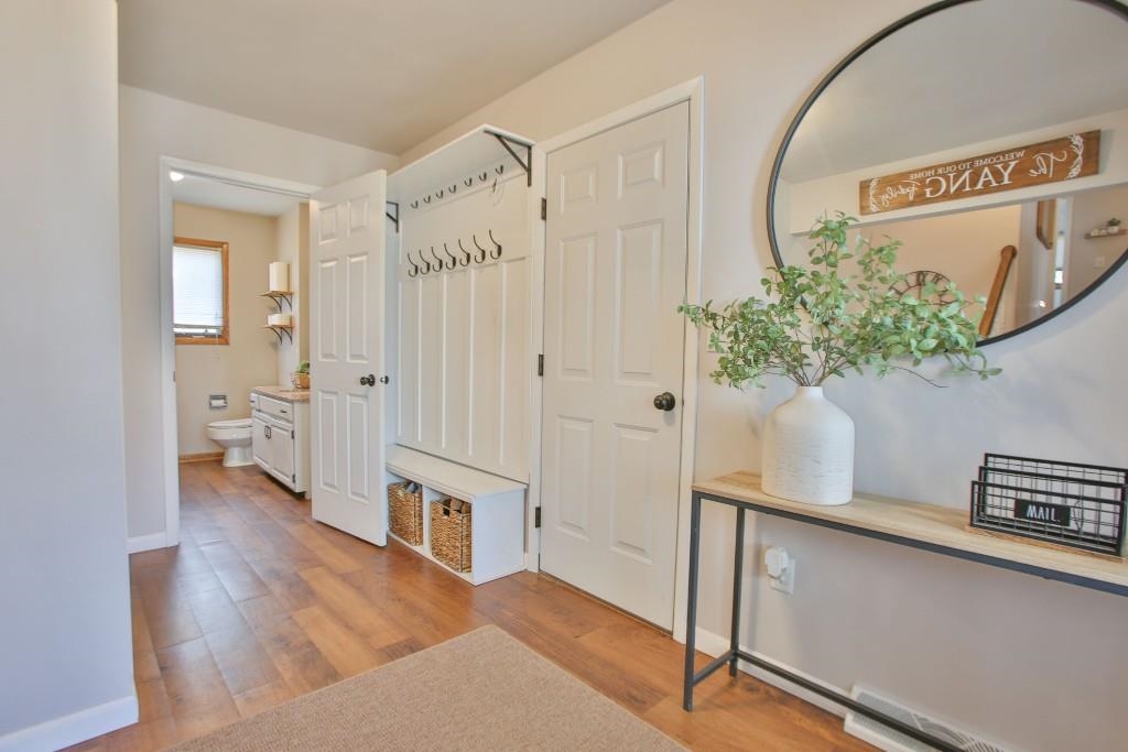 401 LISBETH ROAD, Wausau, Wisconsin 54401, 4 Bedrooms Bedrooms, ,2 BathroomsBathrooms,Residential,For Sale,401 LISBETH ROAD,22601434