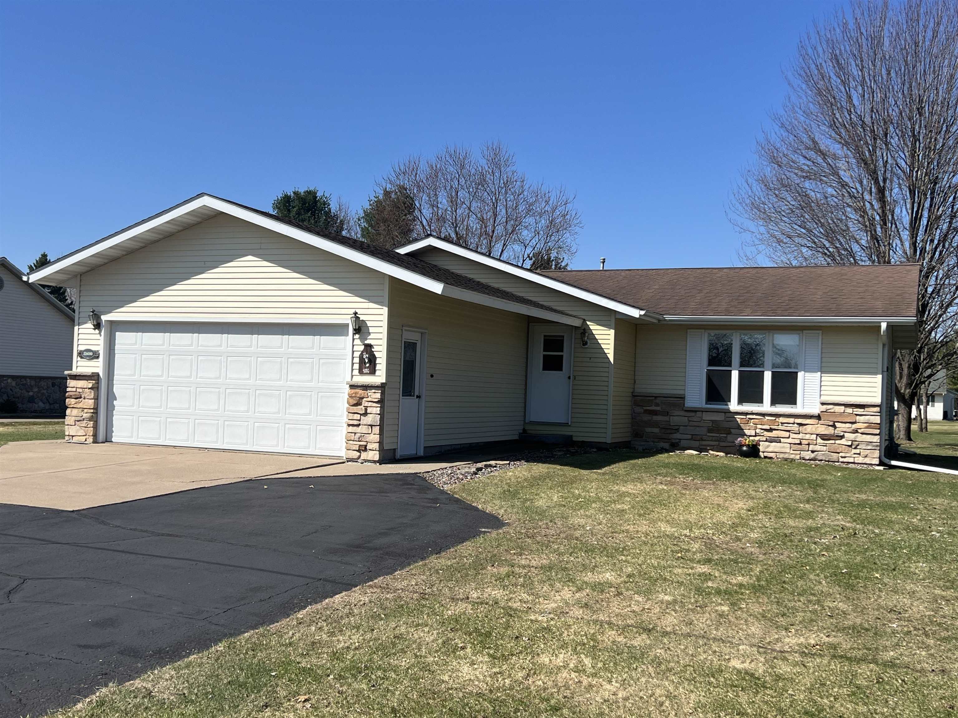 226050 BLUEGILL AVENUE, Wausau, Wisconsin 54401, 3 Bedrooms Bedrooms, ,1 BathroomBathrooms,Residential,For Sale,226050 BLUEGILL AVENUE,22601438