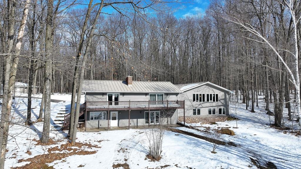 E1517 JOHNSON ROAD, Iola, Wisconsin 54945, 3 Bedrooms Bedrooms, ,3 BathroomsBathrooms,Residential,For Sale,E1517 JOHNSON ROAD,22601439