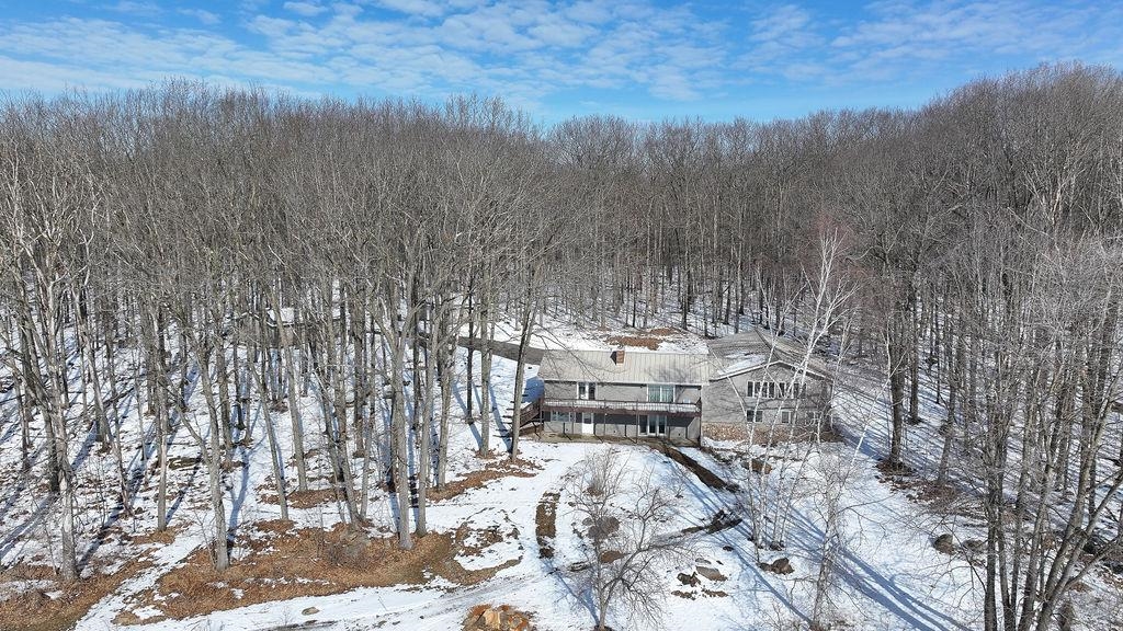 E1517 JOHNSON ROAD, Iola, Wisconsin 54945, 3 Bedrooms Bedrooms, ,3 BathroomsBathrooms,Residential,For Sale,E1517 JOHNSON ROAD,22601439